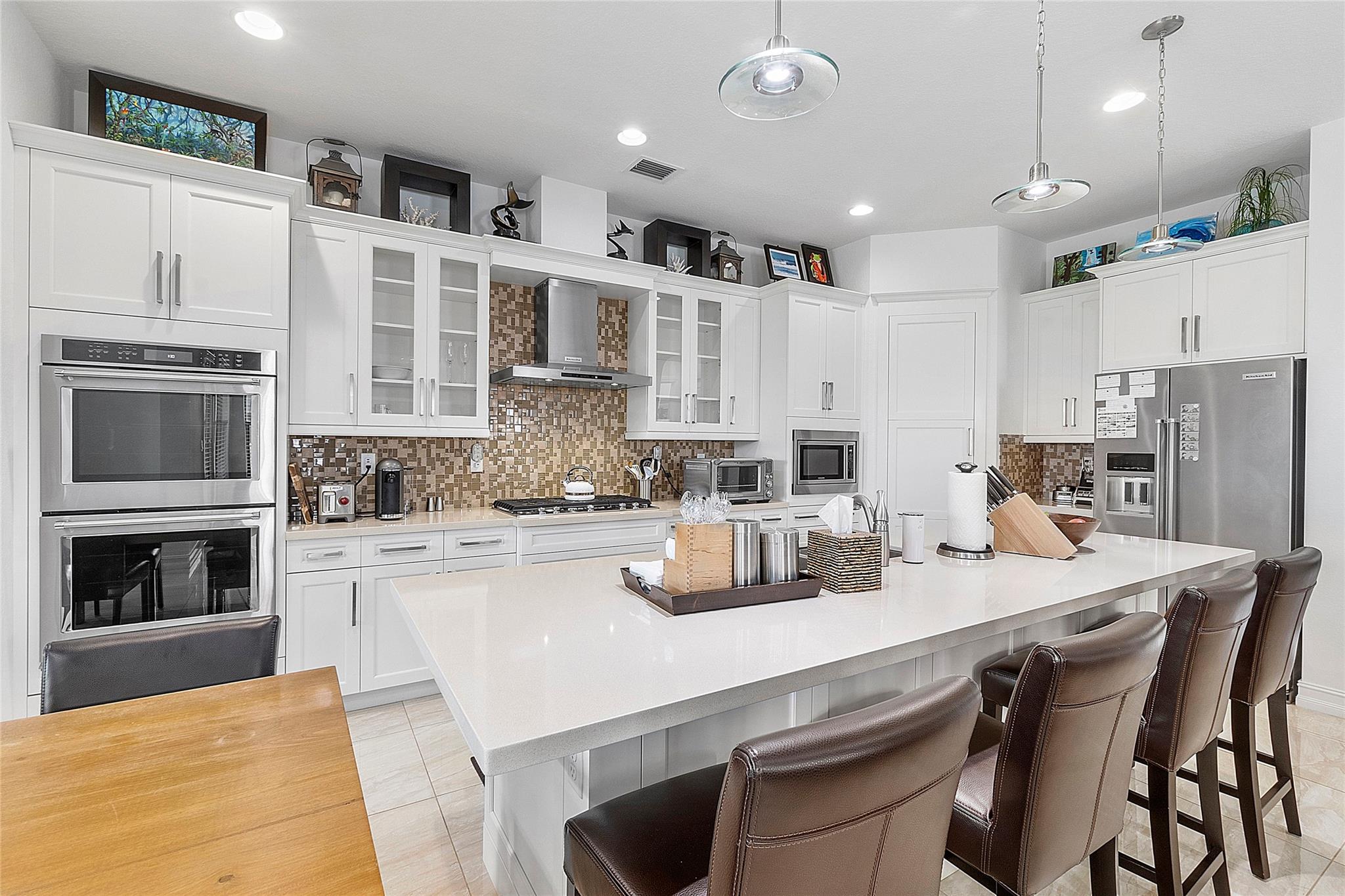 9210 Solstice Cir