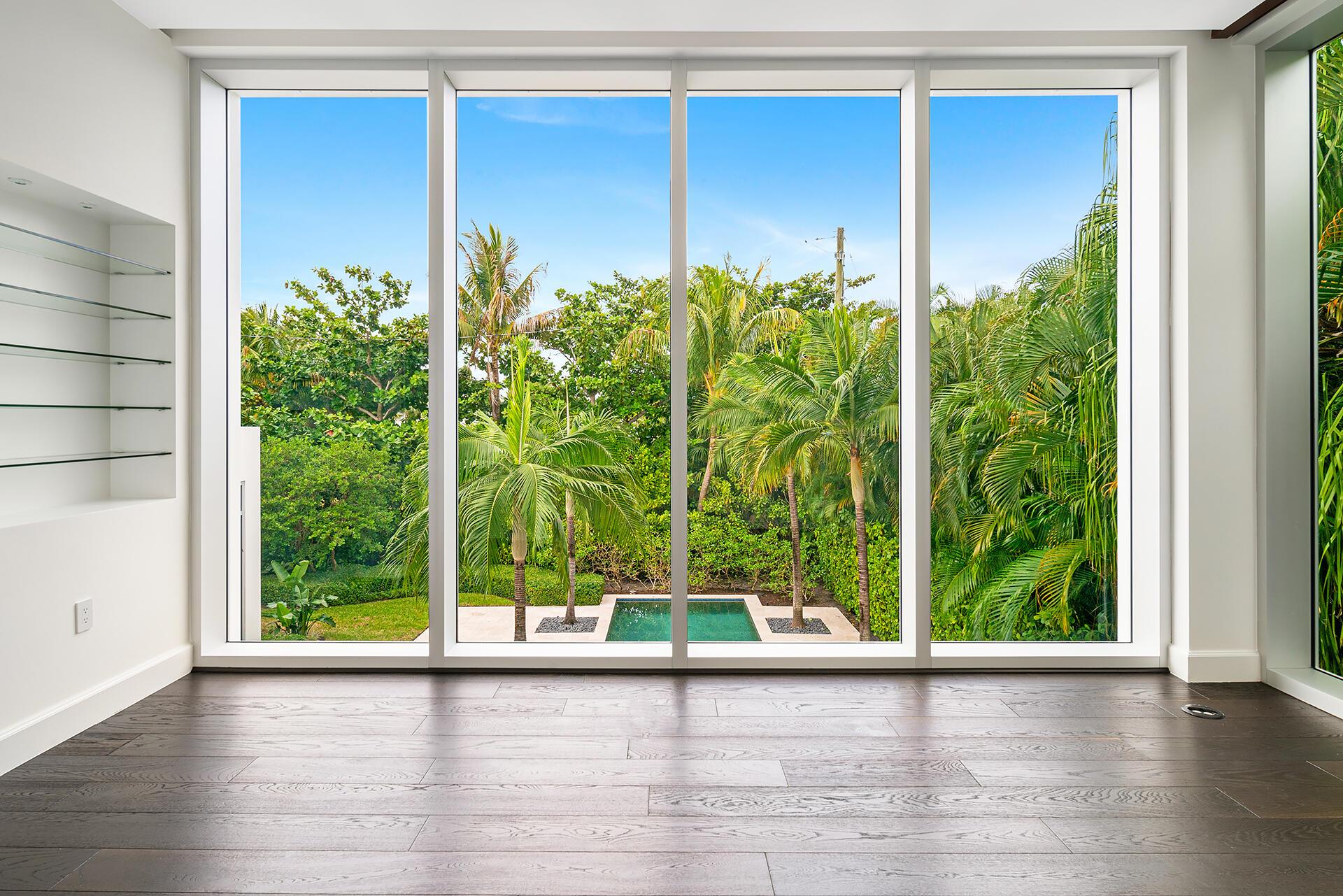 ELLAMAR - Residential