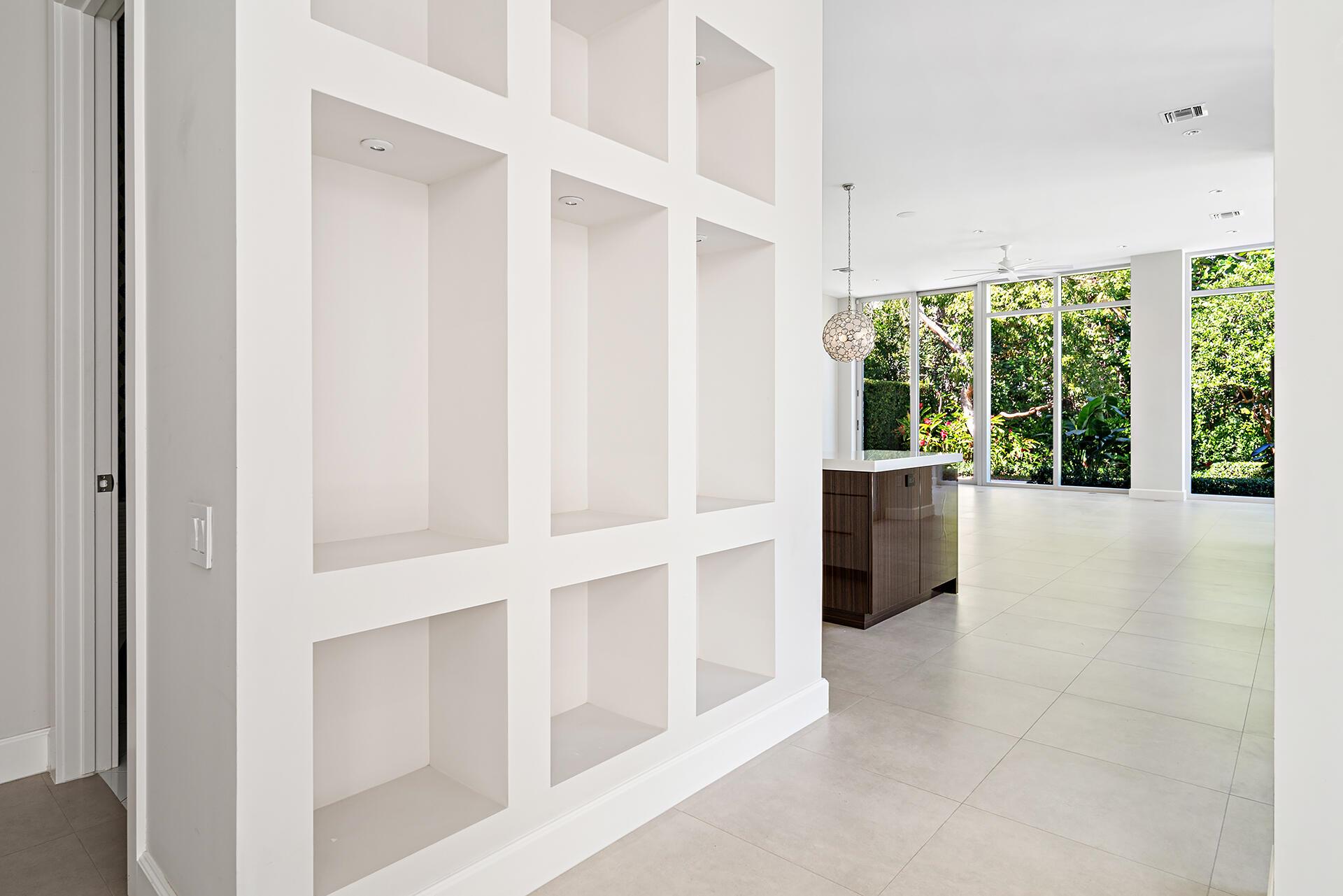 ELLAMAR - Residential