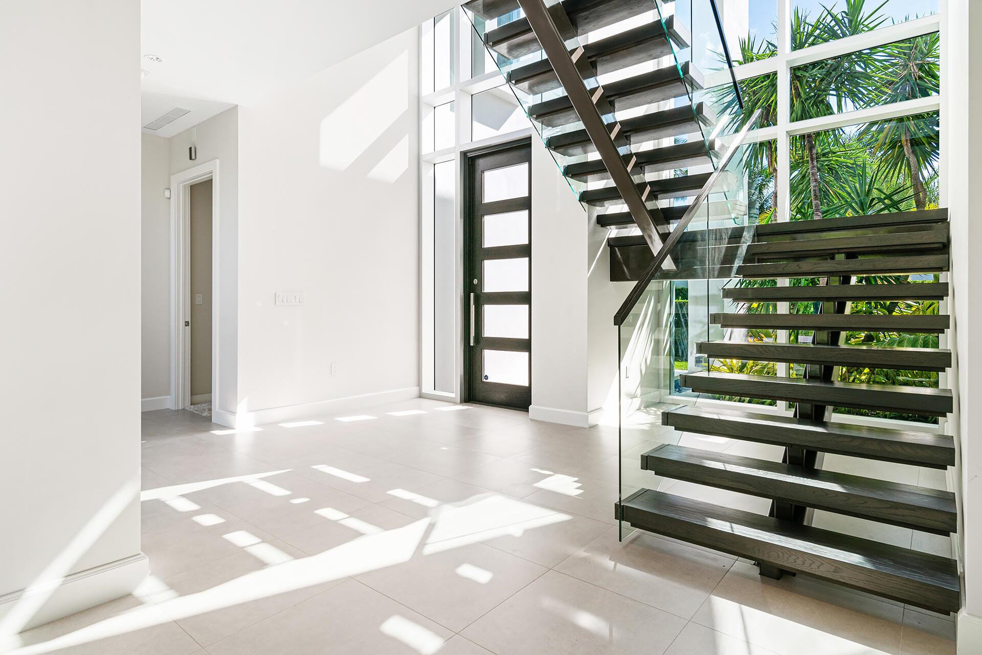 ELLAMAR - Residential