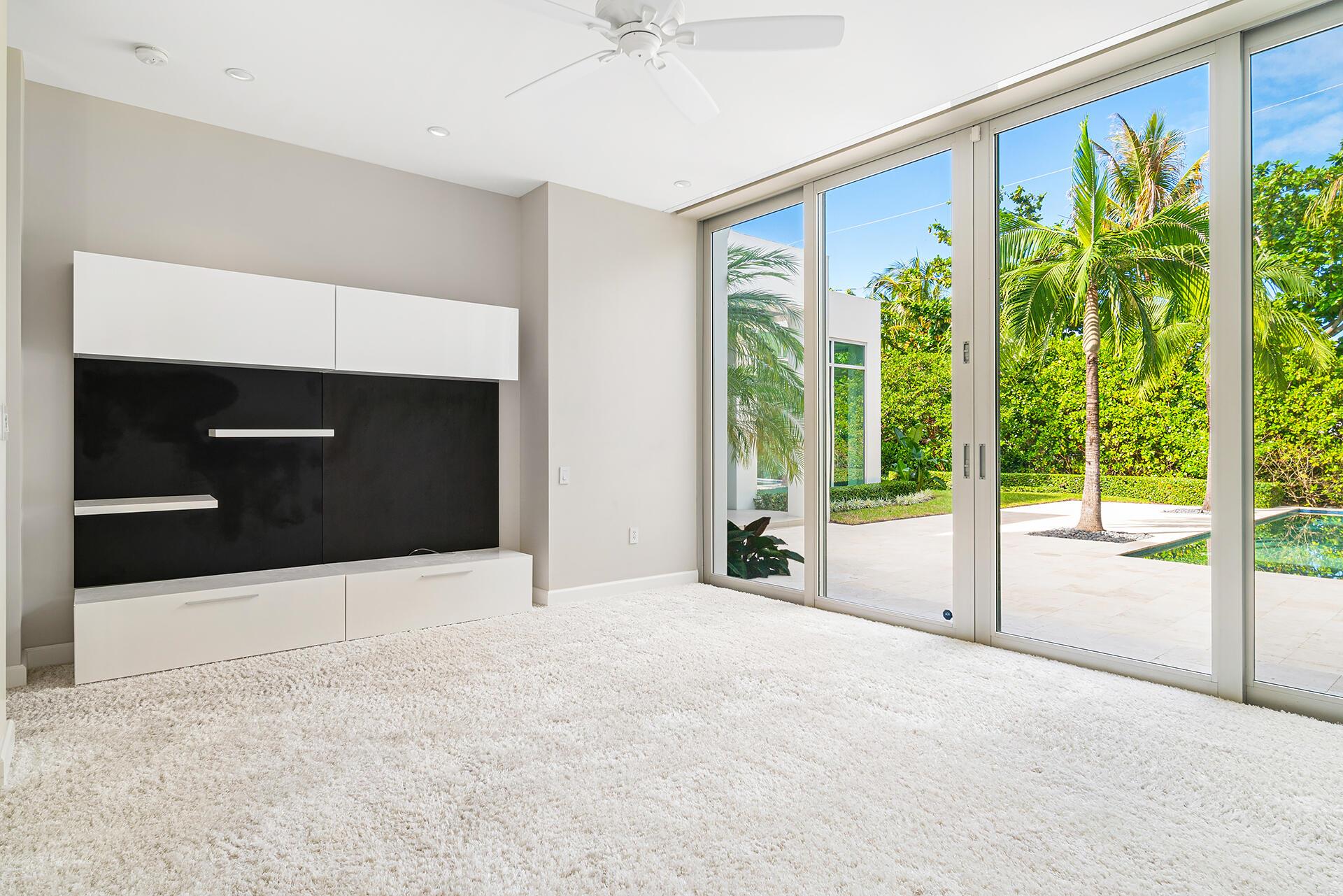 ELLAMAR - Residential