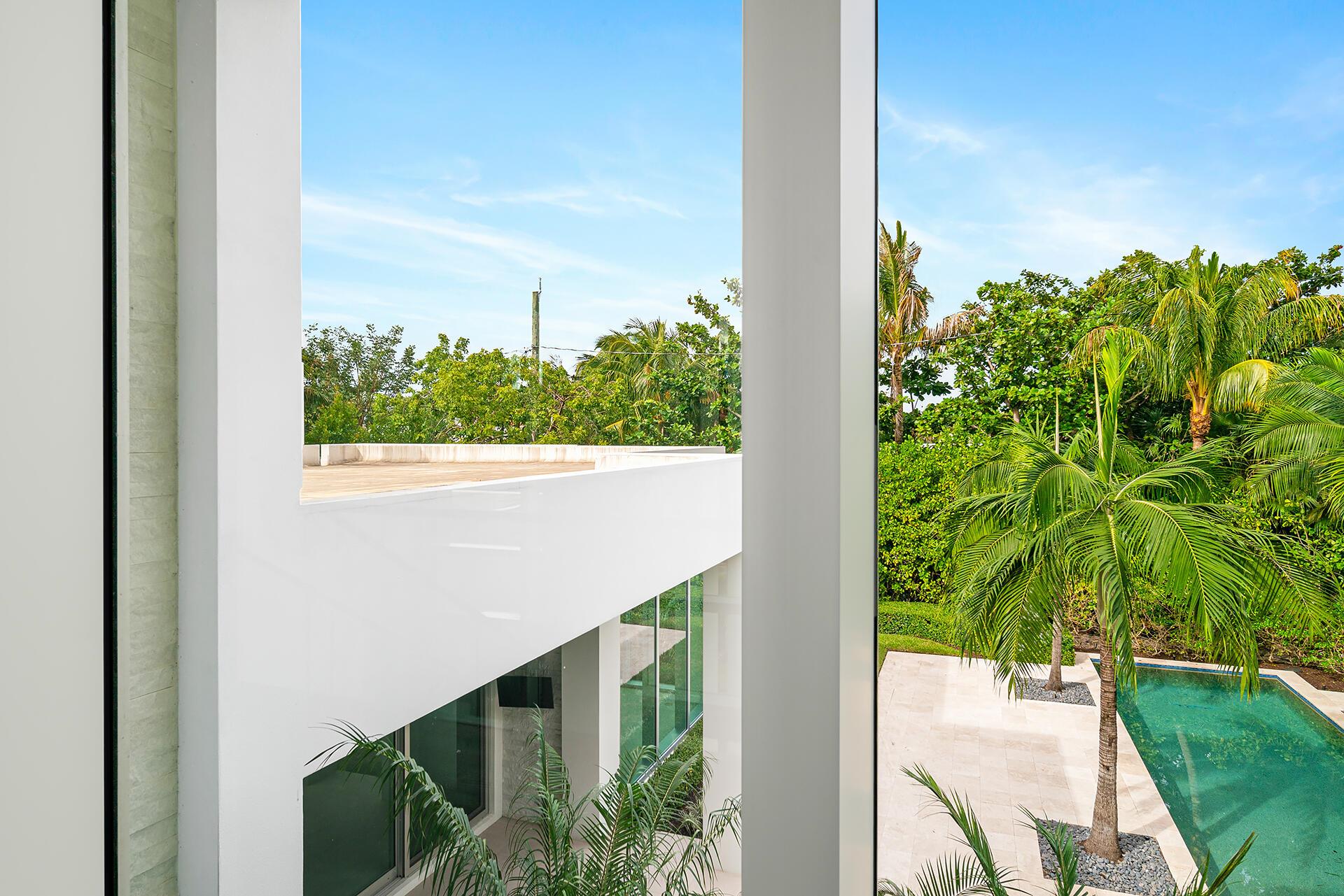 ELLAMAR - Residential