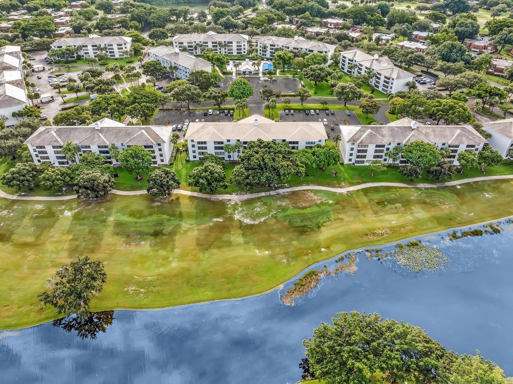 Condo 23 Of Whitehall Con - Residential Lease