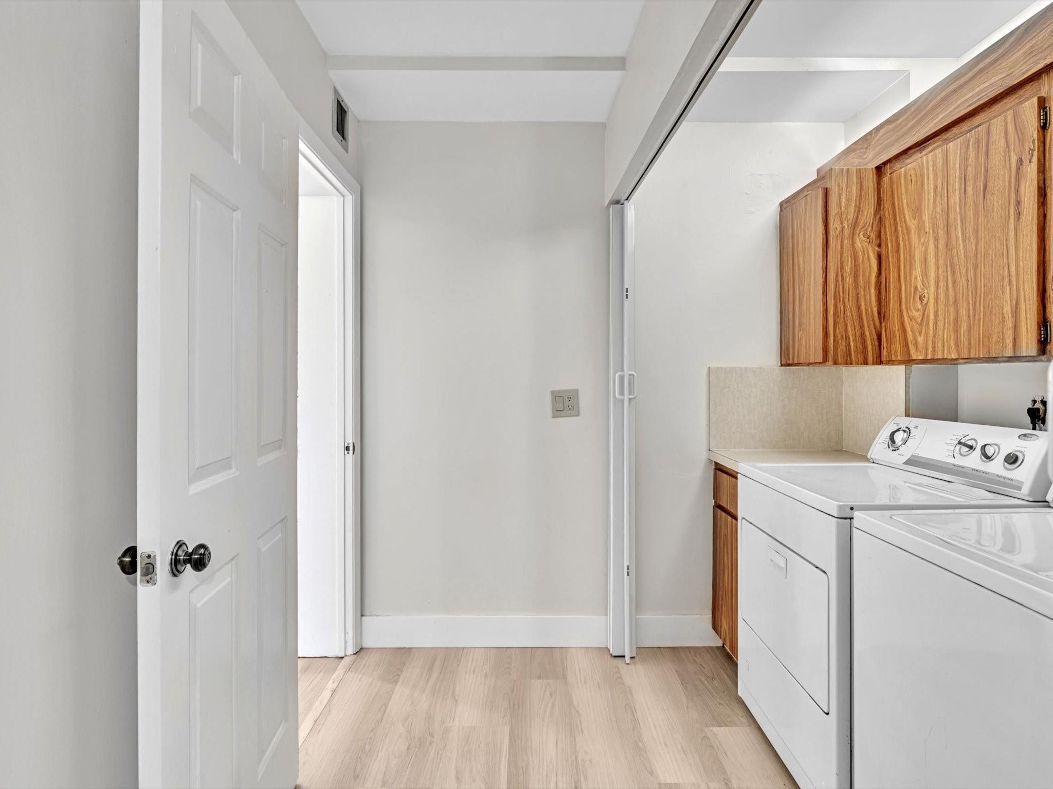 Condo 23 Of Whitehall Con - Residential Lease