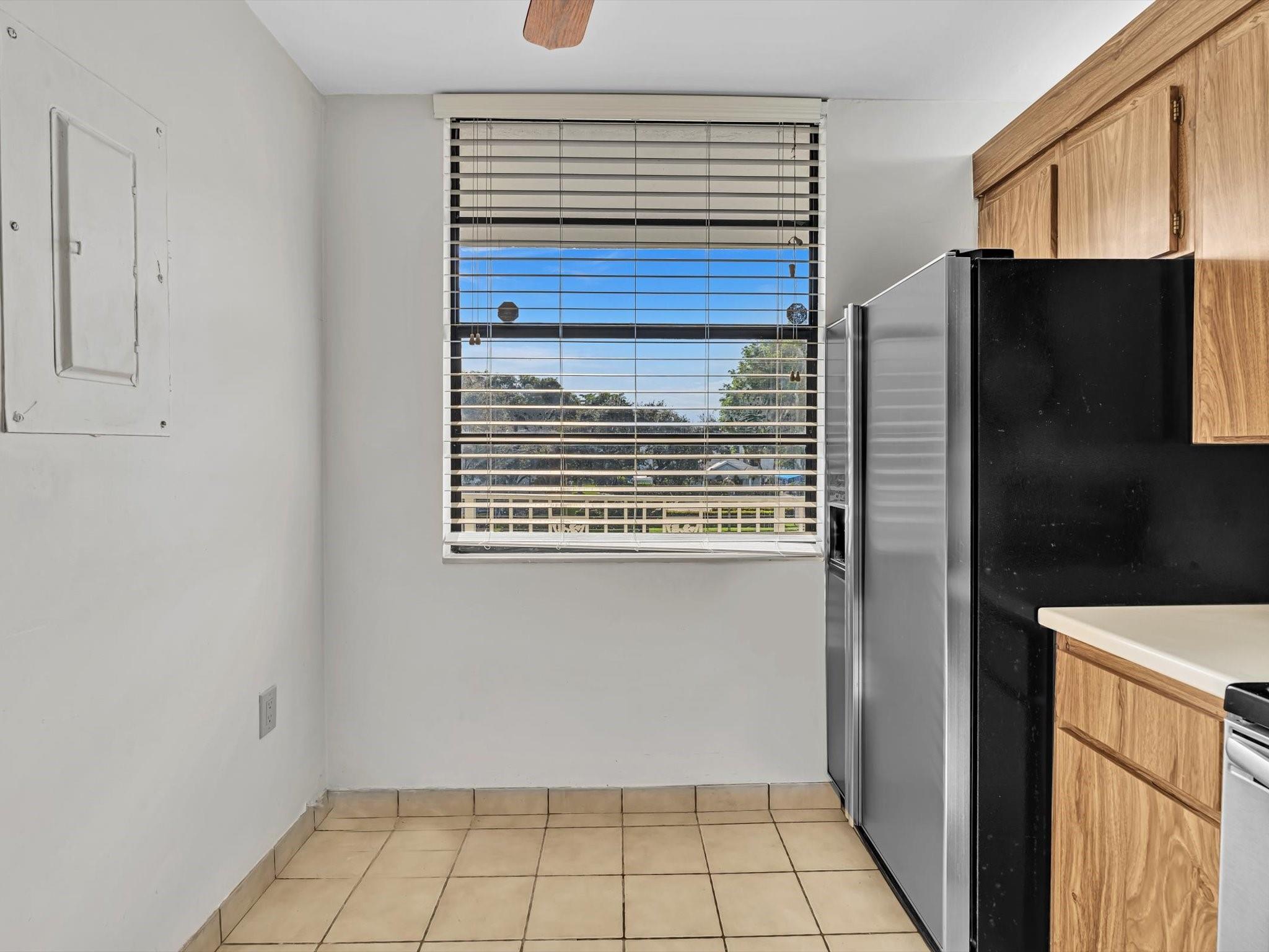 Condo 23 Of Whitehall Con - Residential Lease