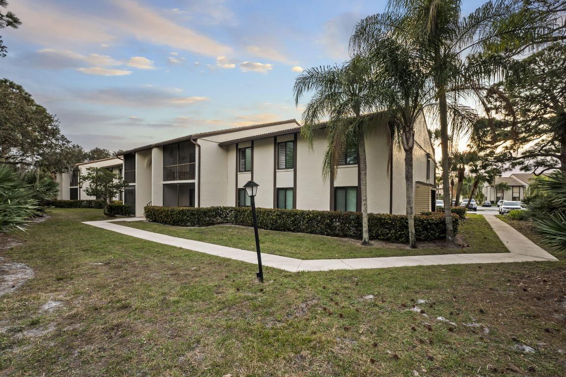 PINE RIDGE AT MARTIN DOWNS CONDO - Residential