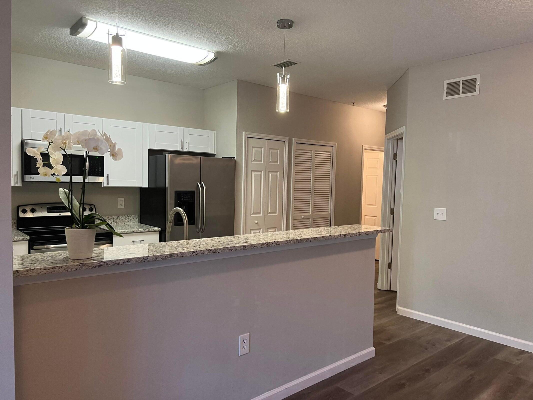 SUMMER KEY CONDOMINIUM - Residential