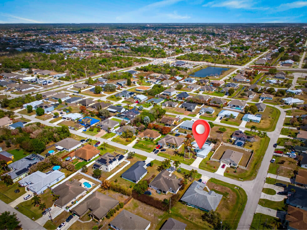 PORT ST LUCIE SECTION 33 - Residential