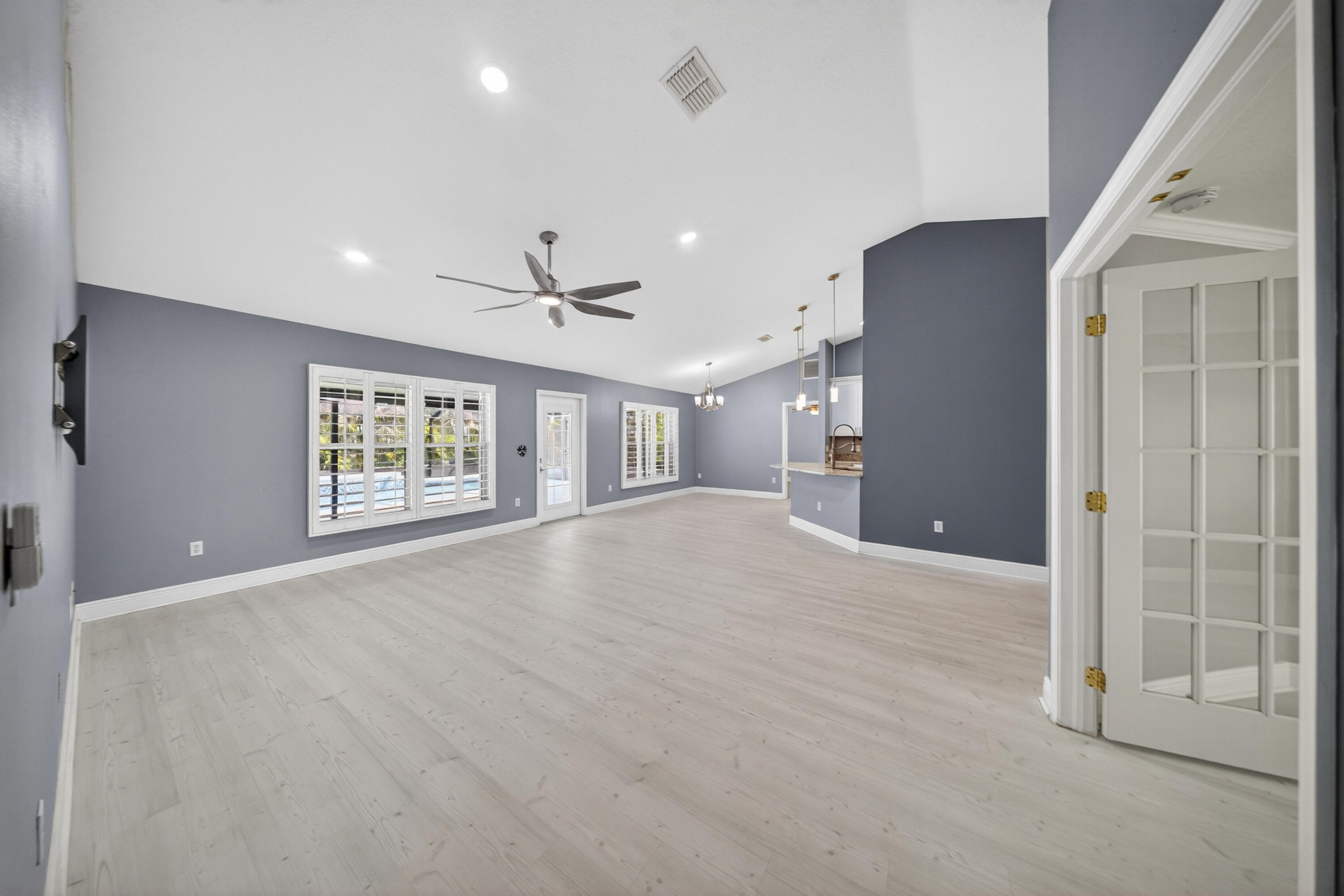 PORT ST LUCIE SECTION 33 - Residential