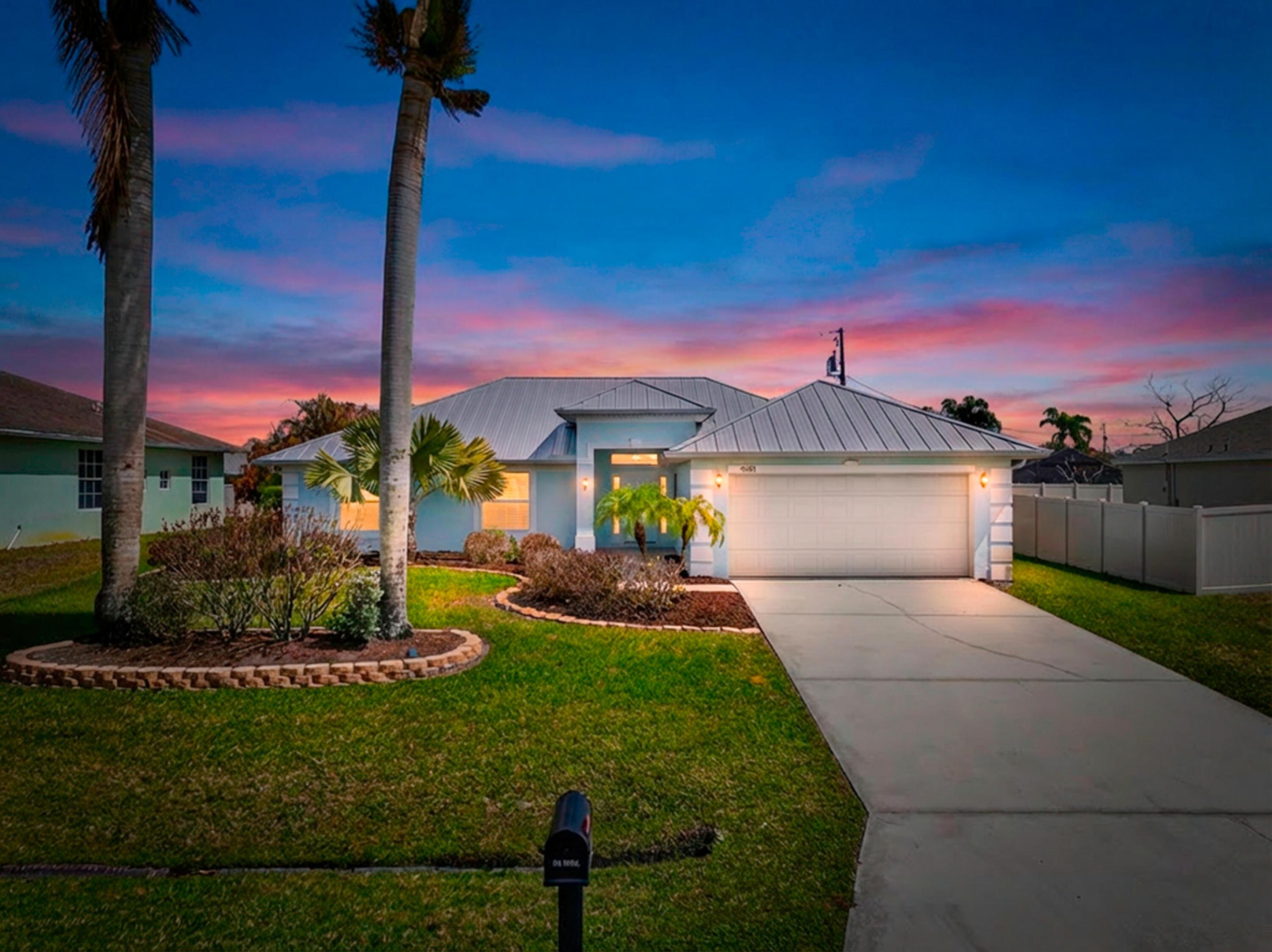 PORT ST LUCIE SECTION 33 - Residential