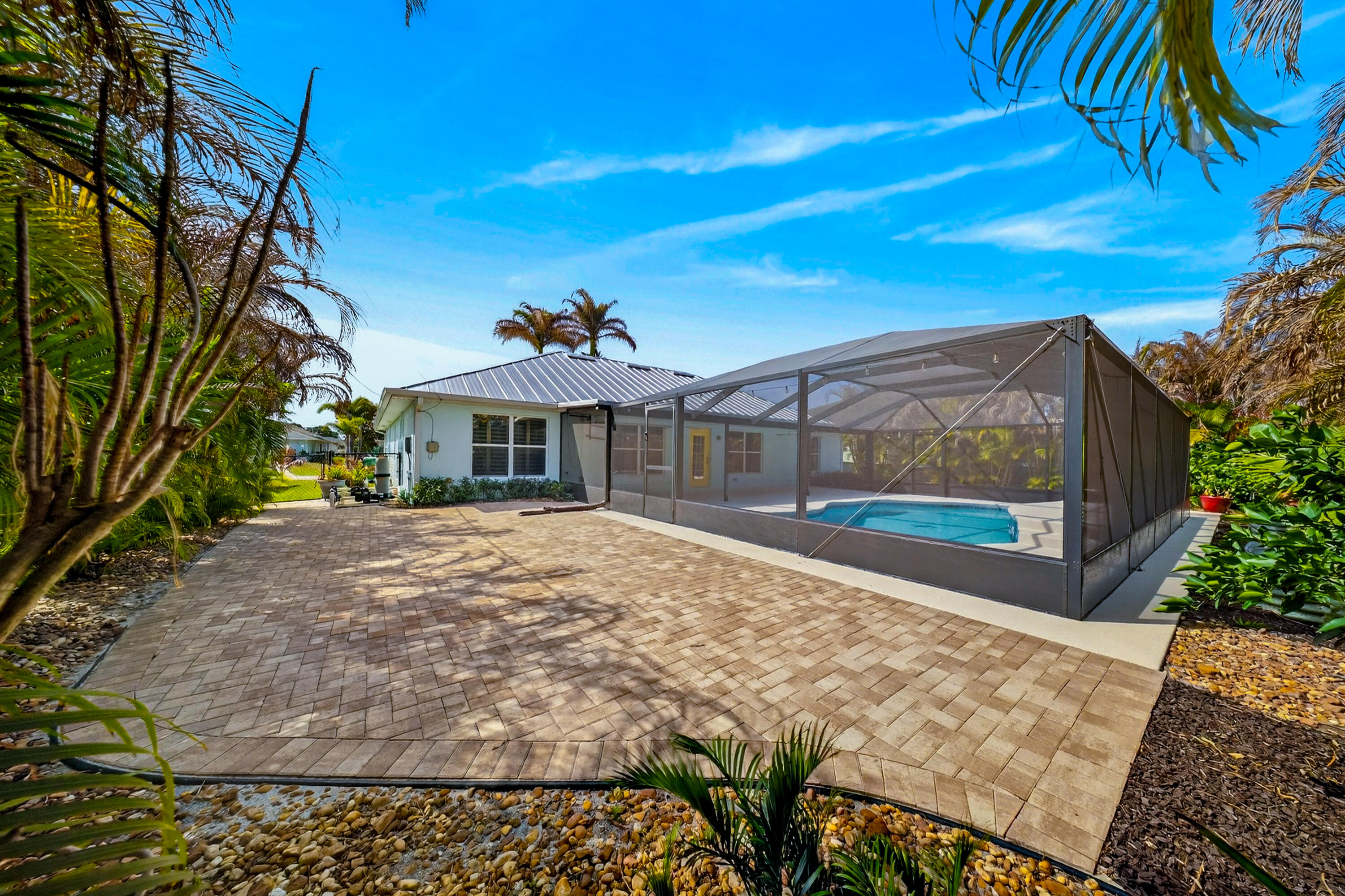 PORT ST LUCIE SECTION 33 - Residential