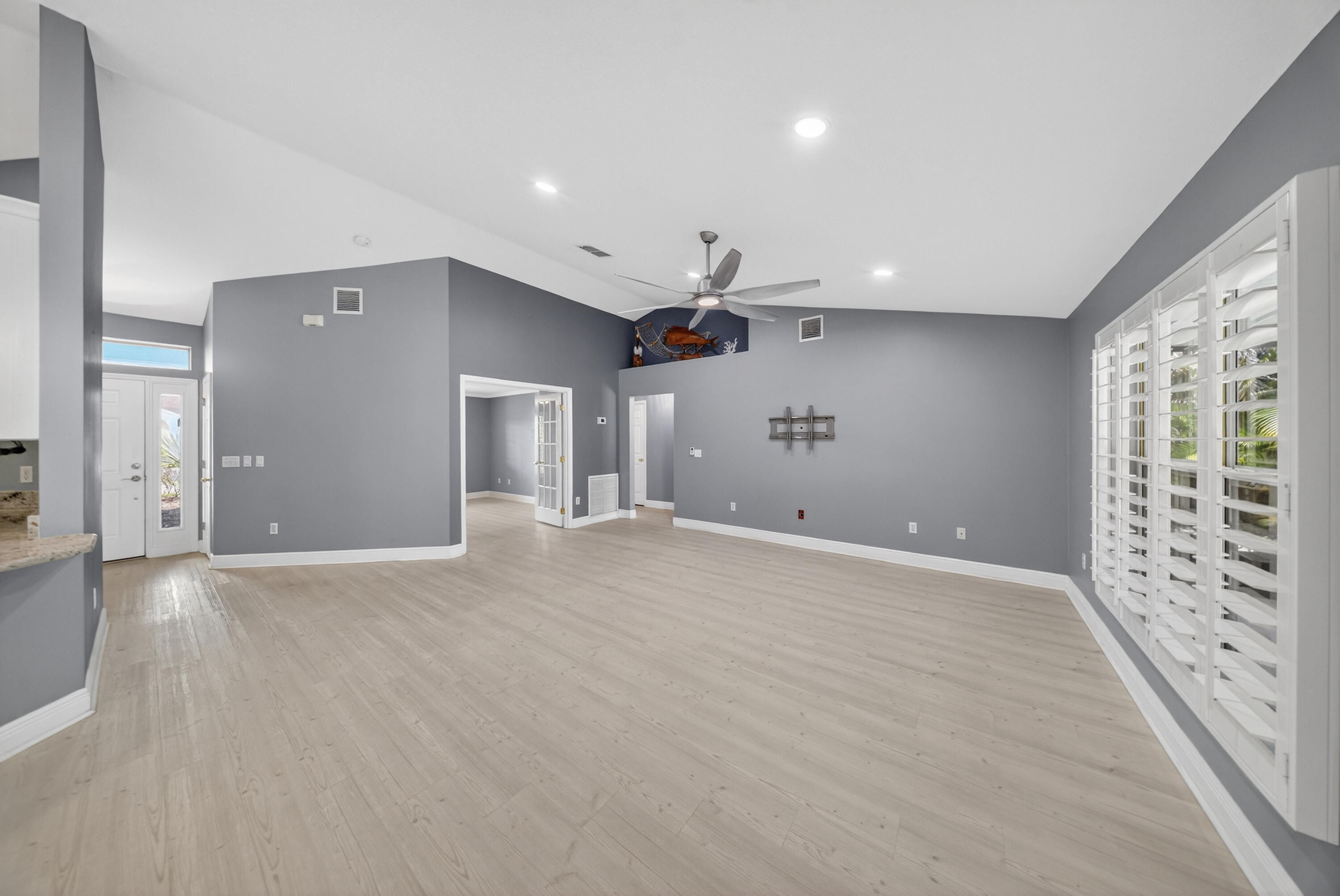 PORT ST LUCIE SECTION 33 - Residential