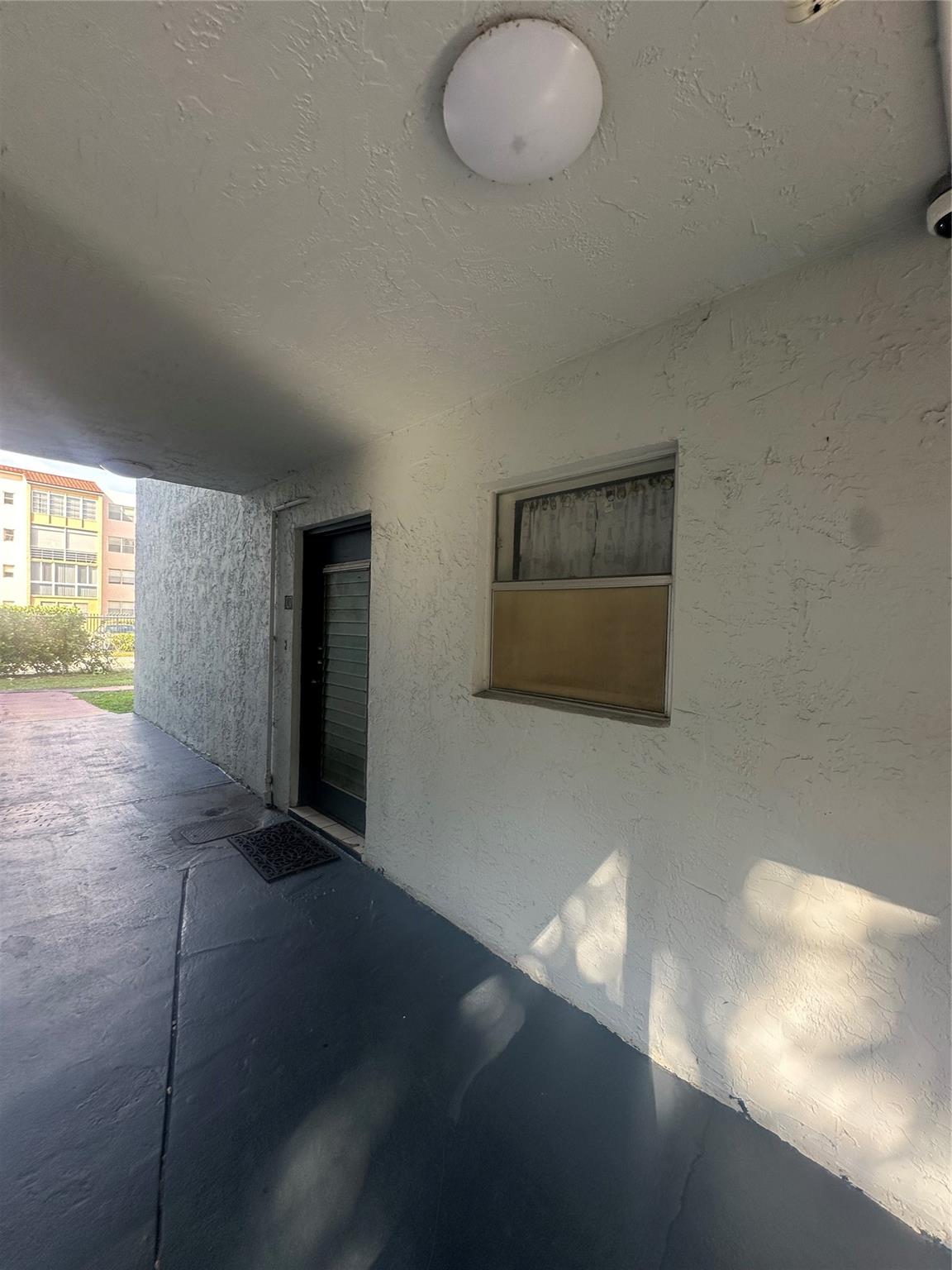 2800 Somerset Dr J107