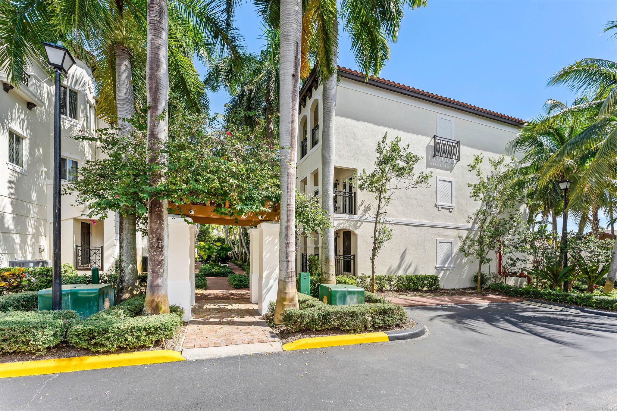 COASTAL BAY COLONY - Residential Lease