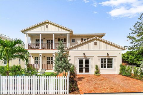 130 SE 1st Ave Delray Beach FL 33444