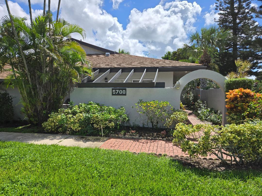 5700 Queen Palm Court B