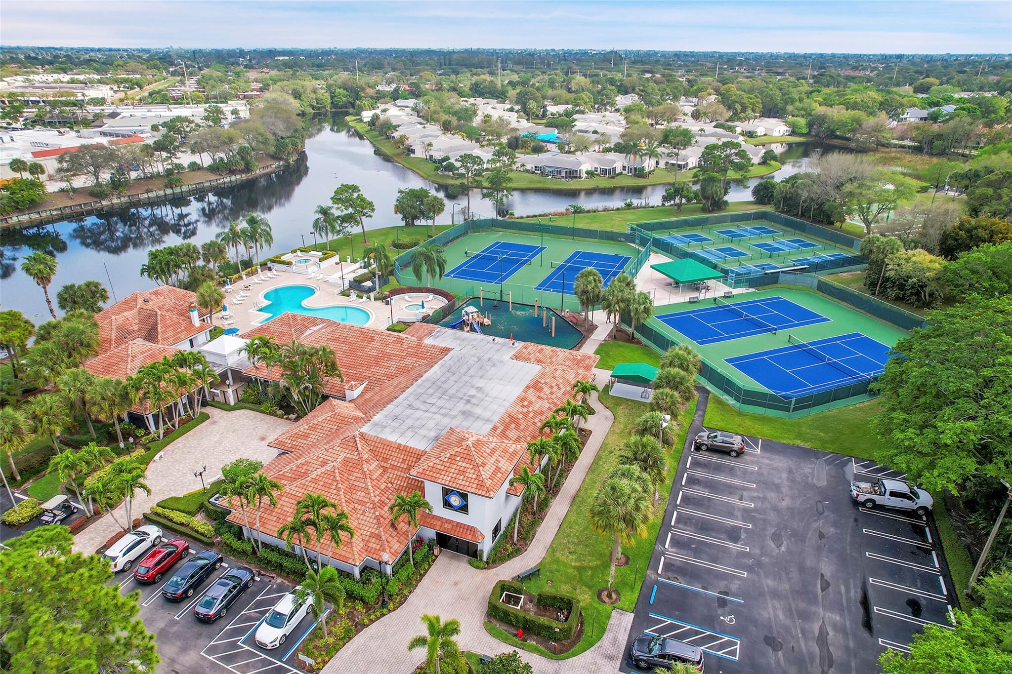 Crosswinds @ River Bridge - Residential