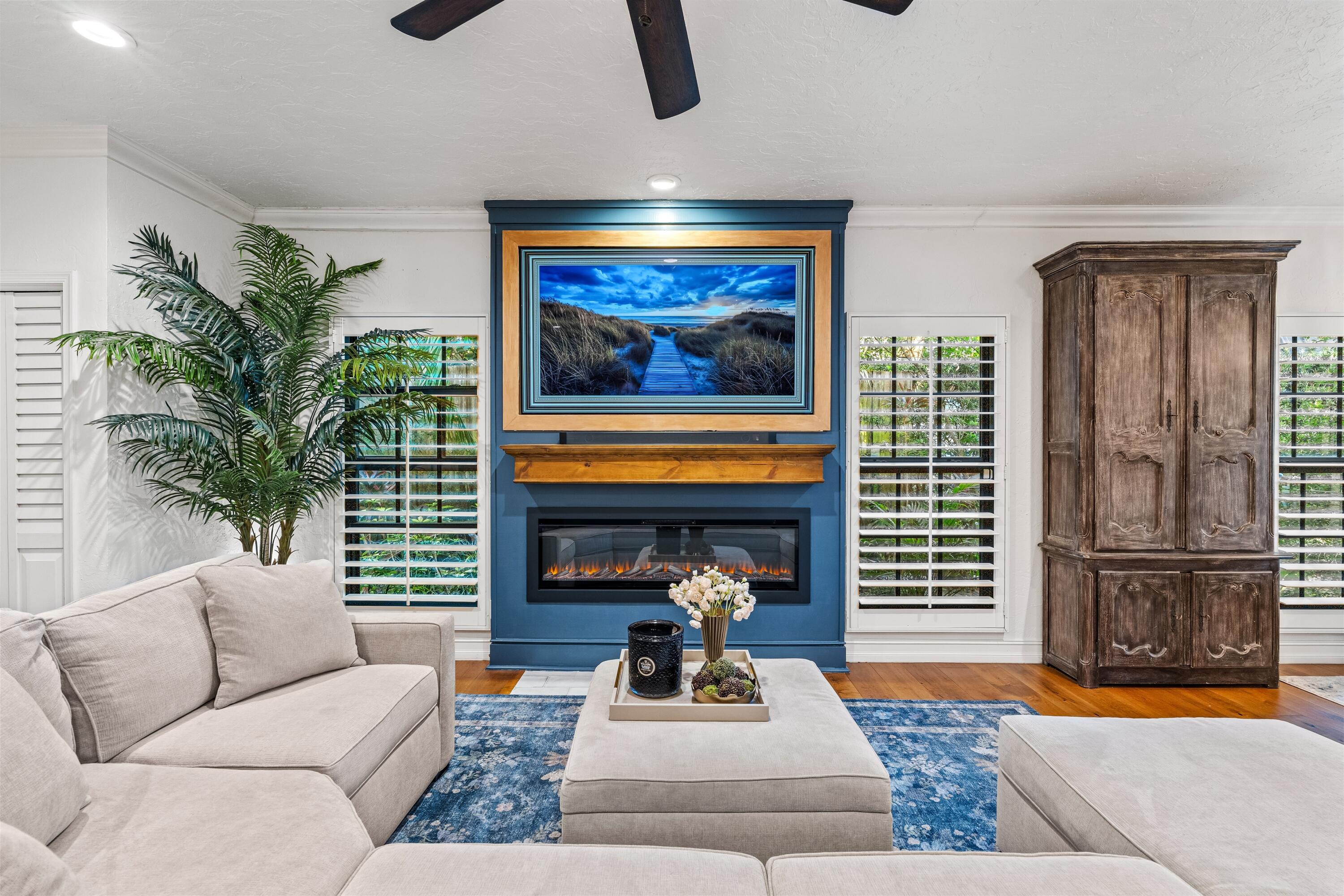 HOFMANS 8TH AVE ADD - Residential