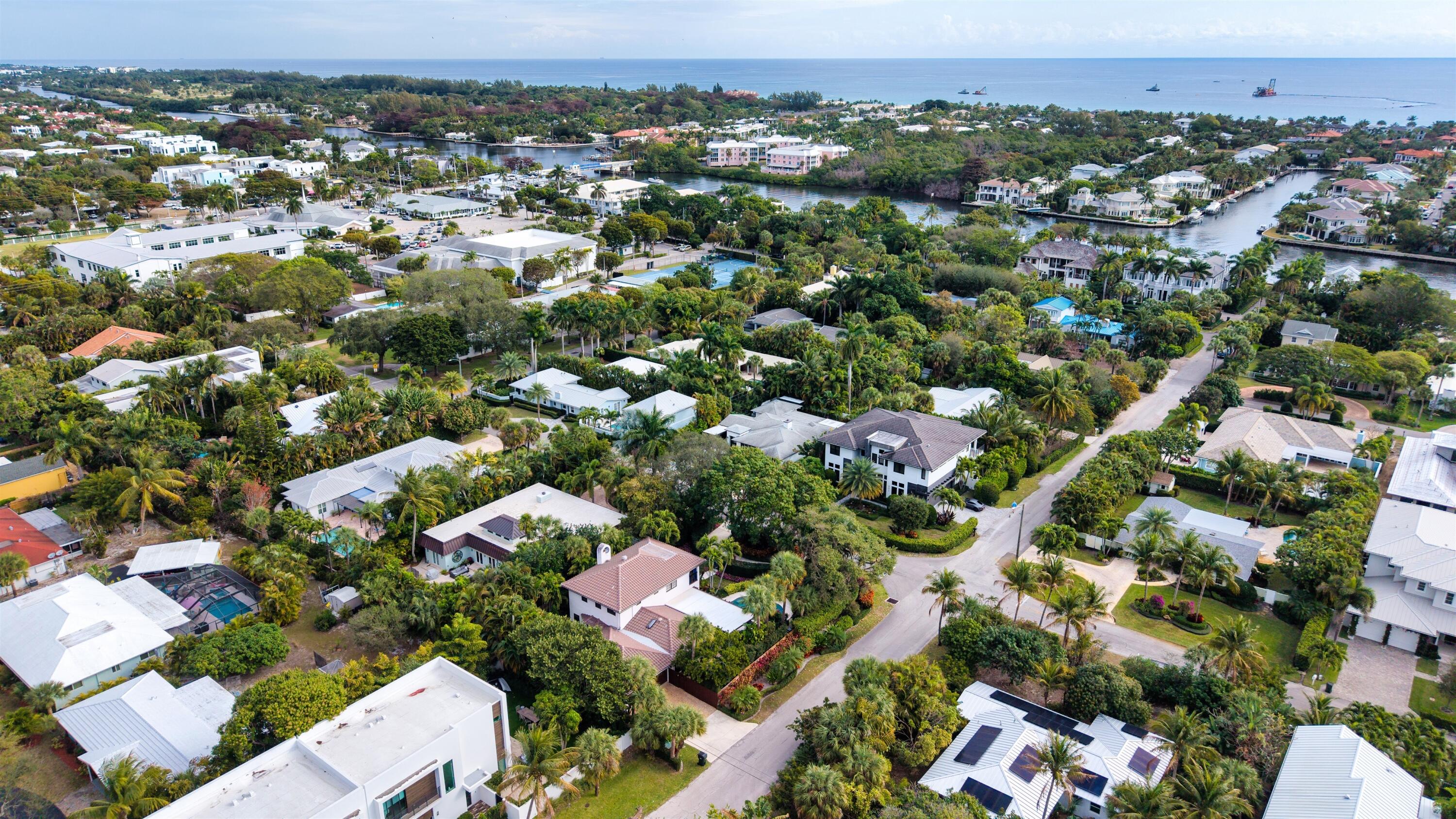 HOFMANS 8TH AVE ADD - Residential