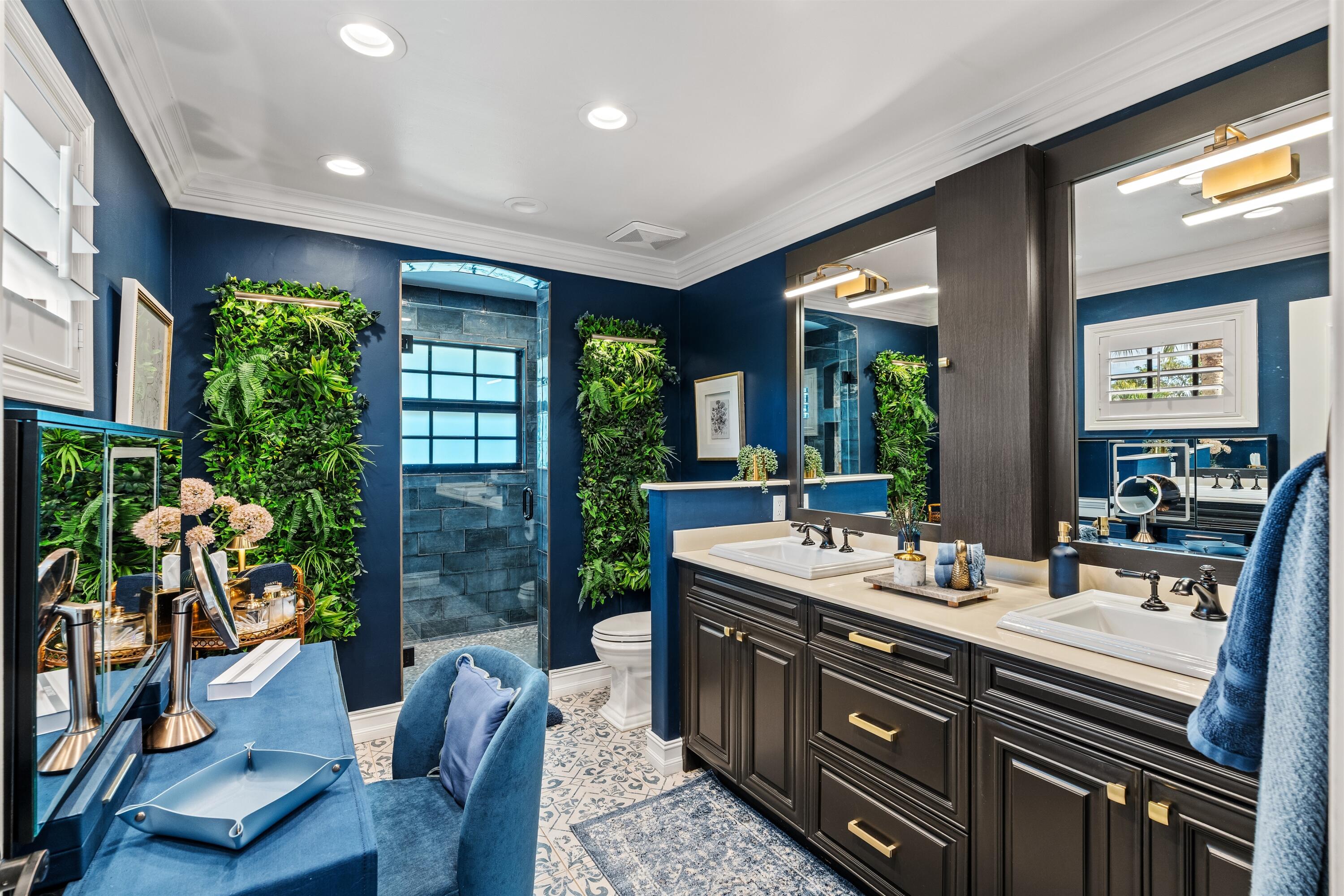 HOFMANS 8TH AVE ADD - Residential