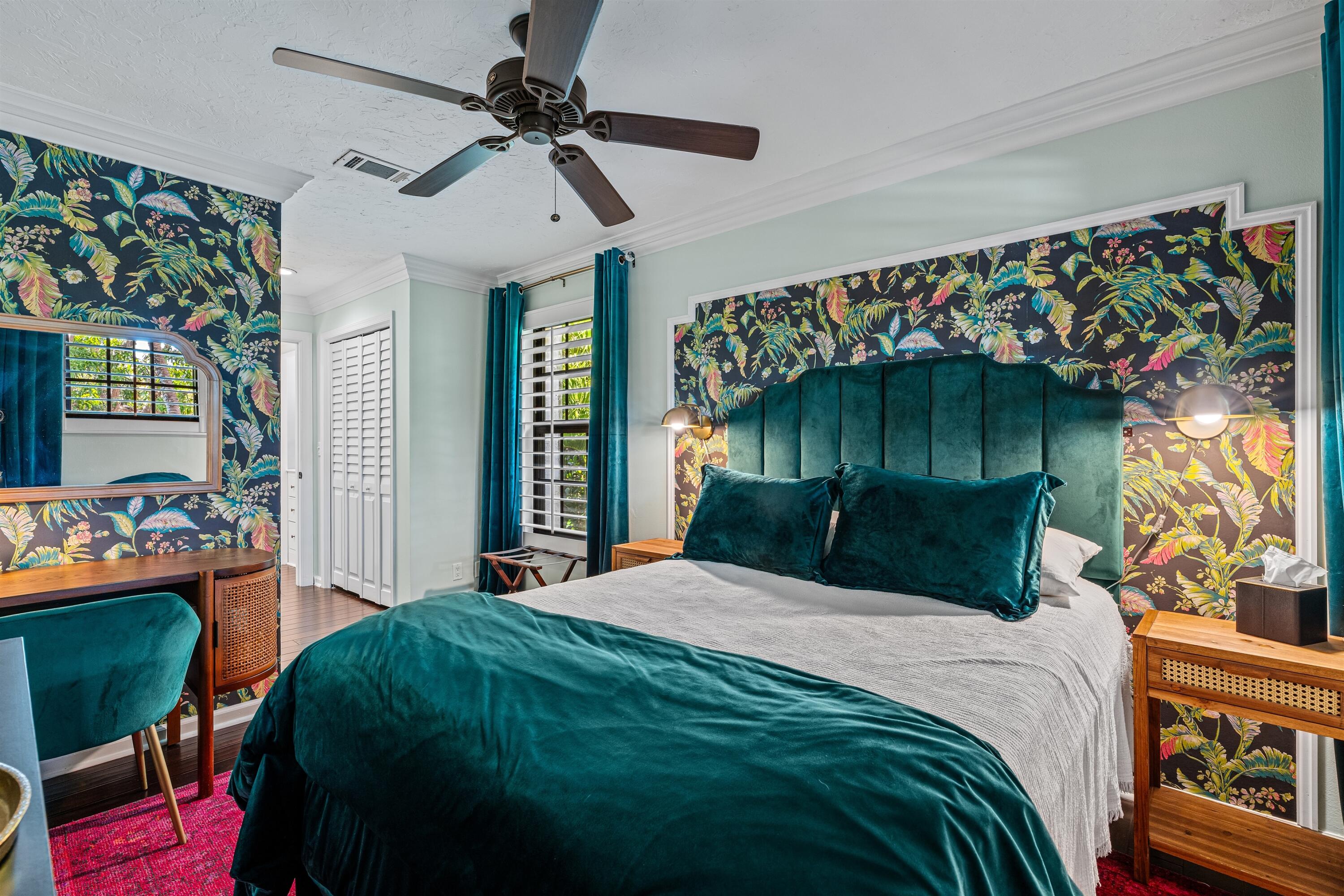 HOFMANS 8TH AVE ADD - Residential