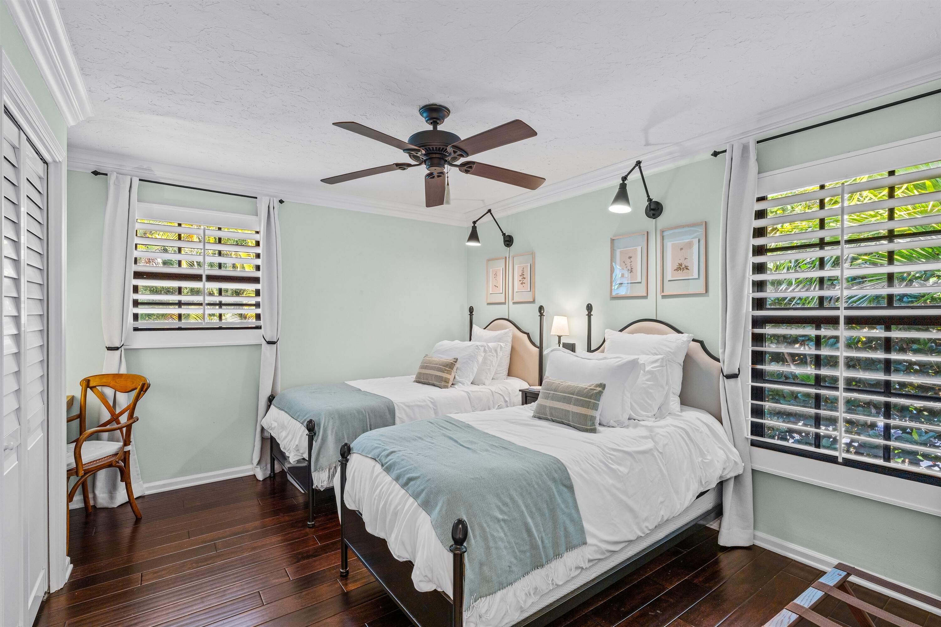 HOFMANS 8TH AVE ADD - Residential