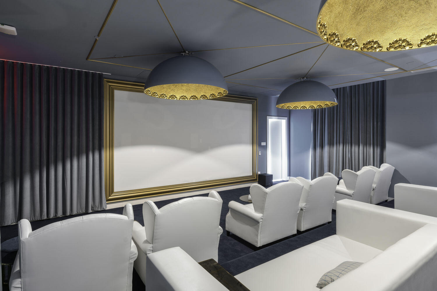 METROPICA NORTH TOWER ONE - Residential Lease