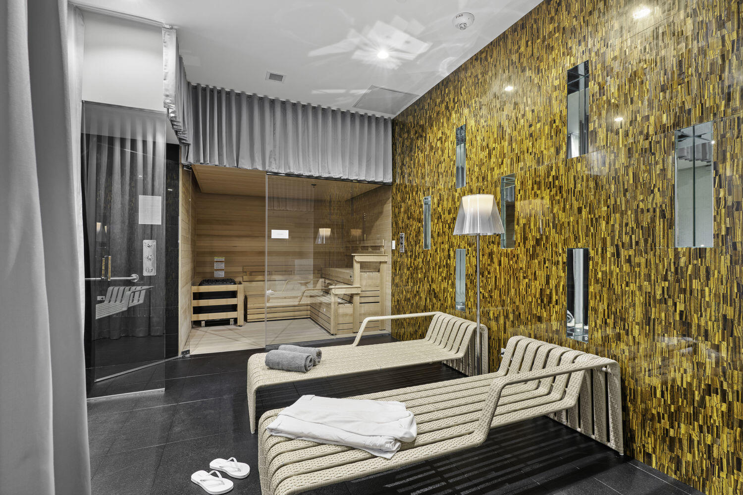 METROPICA NORTH TOWER ONE - Residential Lease