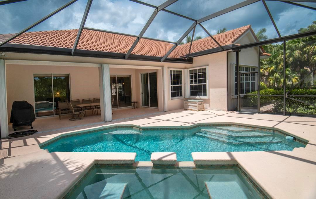 JENSEN BEACH COUNTRY CLUB - Residential