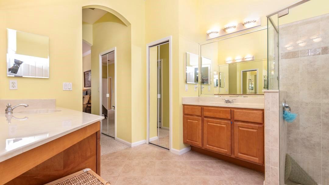 JENSEN BEACH COUNTRY CLUB - Residential