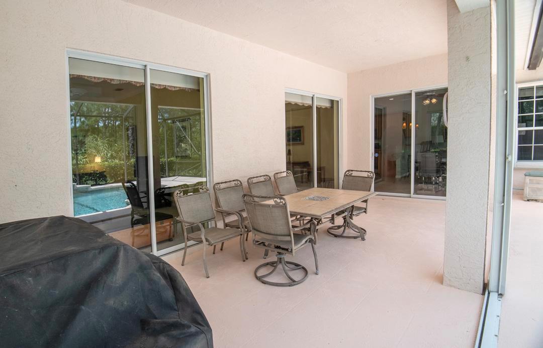 JENSEN BEACH COUNTRY CLUB - Residential