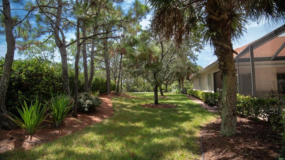 JENSEN BEACH COUNTRY CLUB - Residential