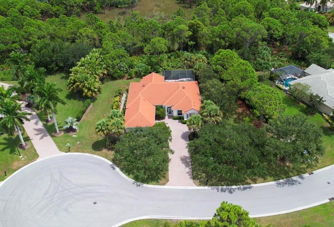 JENSEN BEACH COUNTRY CLUB - Residential