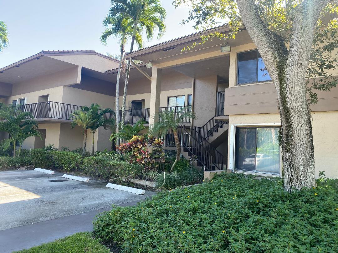 Kingsport Estates Condo - Residential