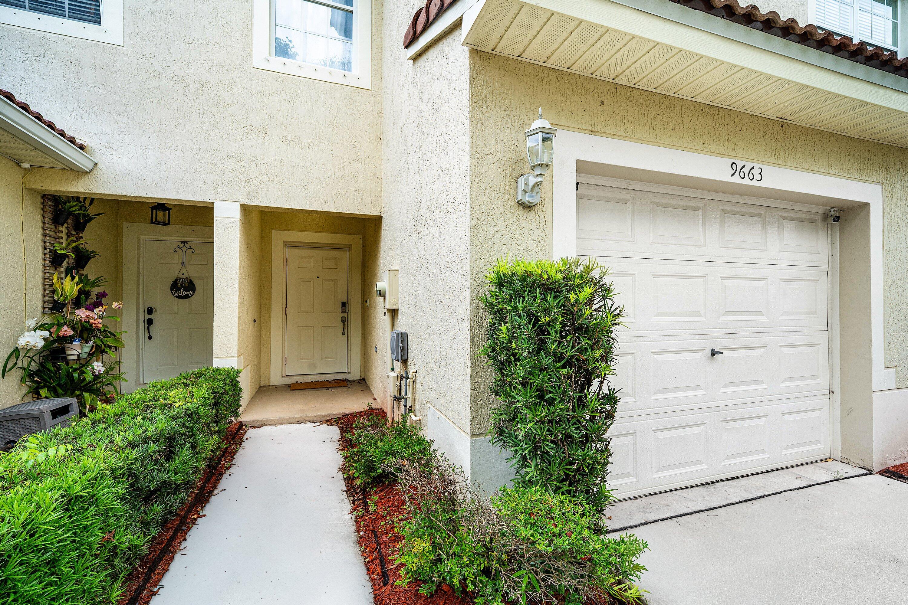 9663 Lago Drive