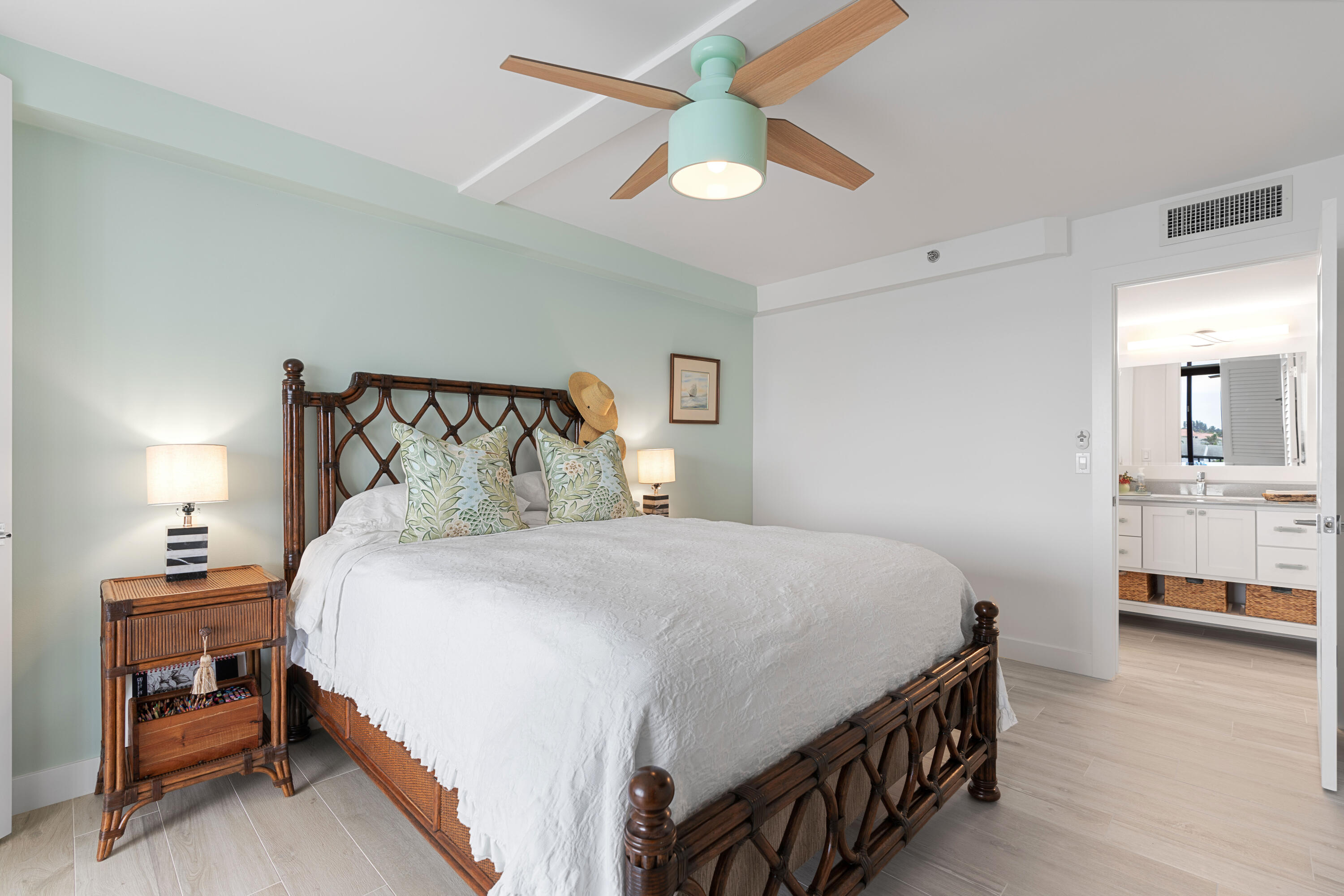 JUPITER COVE CONDO - Residential