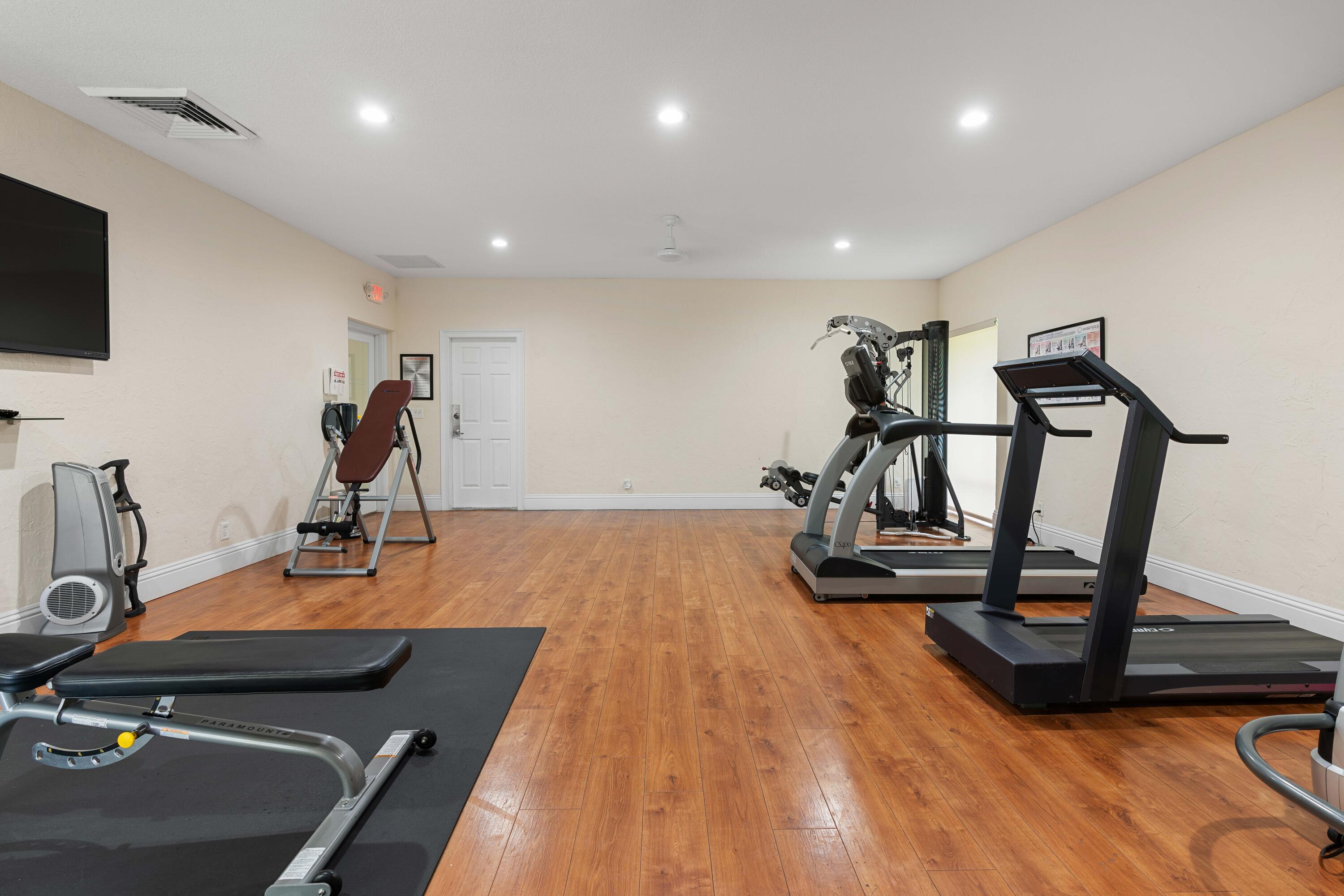 JUPITER COVE CONDO - Residential