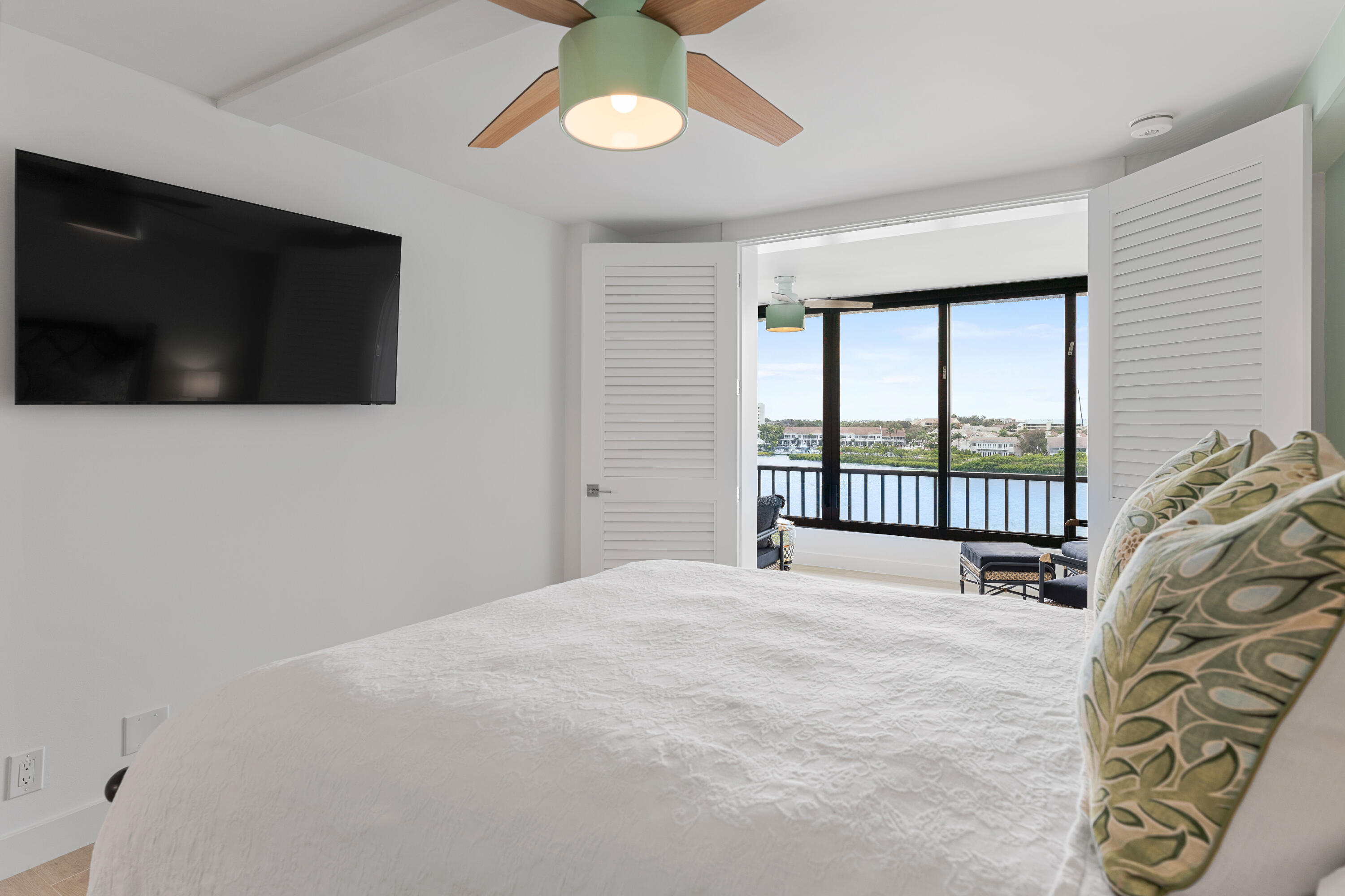 JUPITER COVE CONDO - Residential