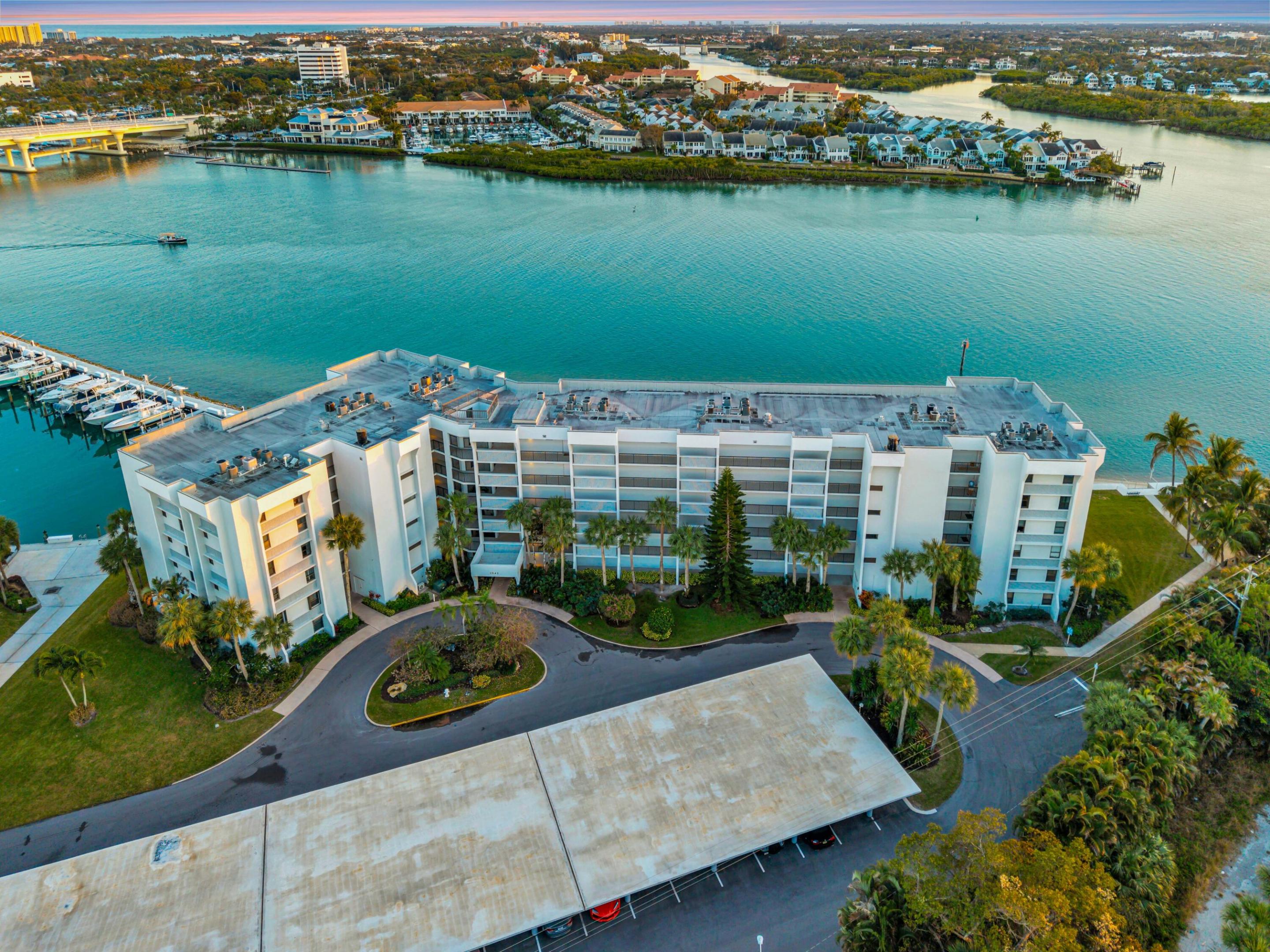 JUPITER COVE CONDO - Residential