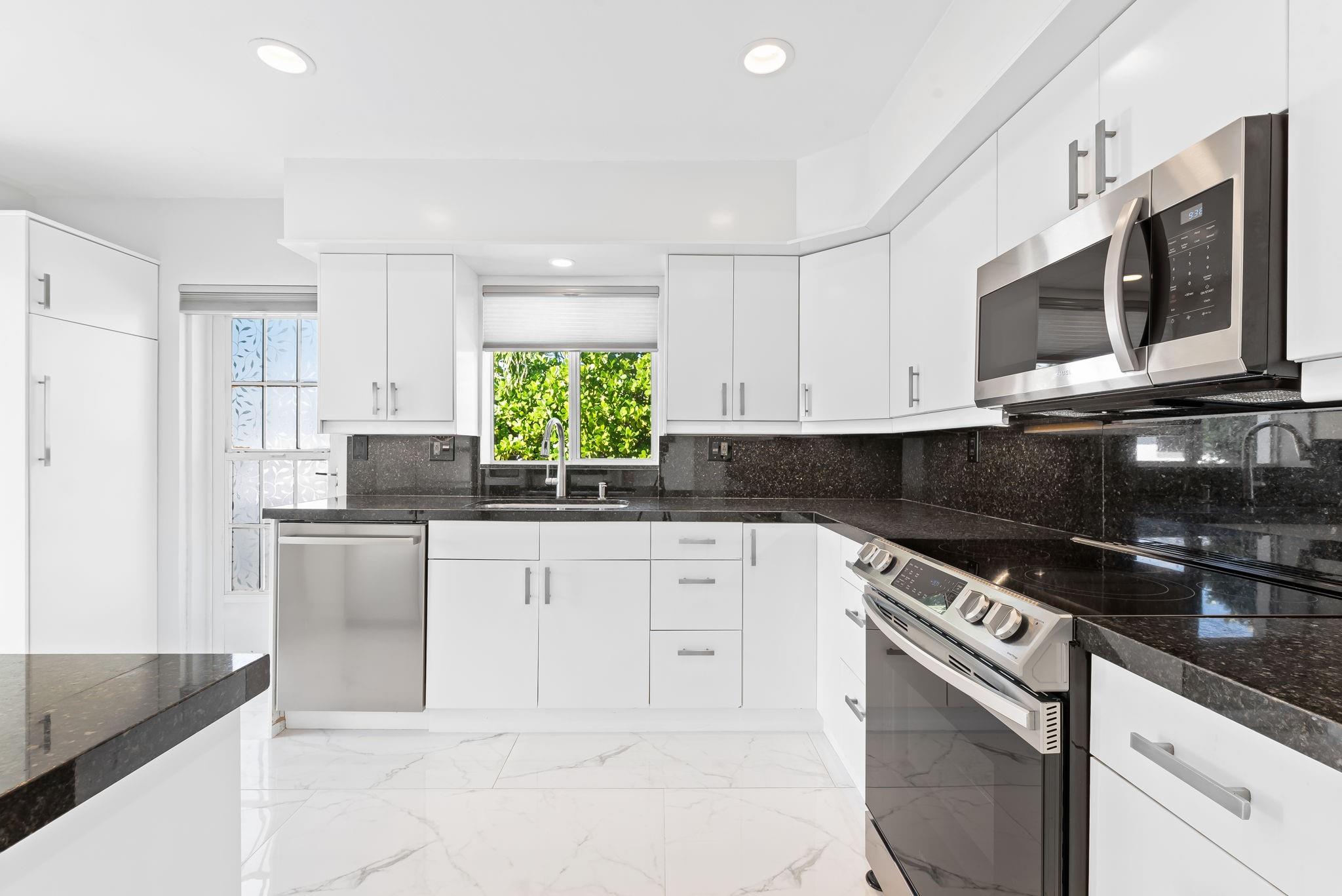 Harbor Beach Ext 31-13 B - Residential Lease