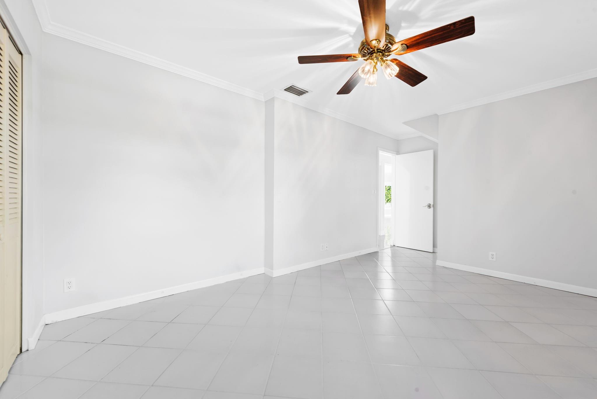 Harbor Beach Ext 31-13 B - Residential Lease