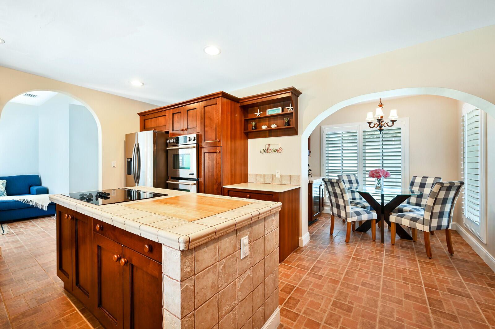 COVE 5TH SEC - Residential Lease