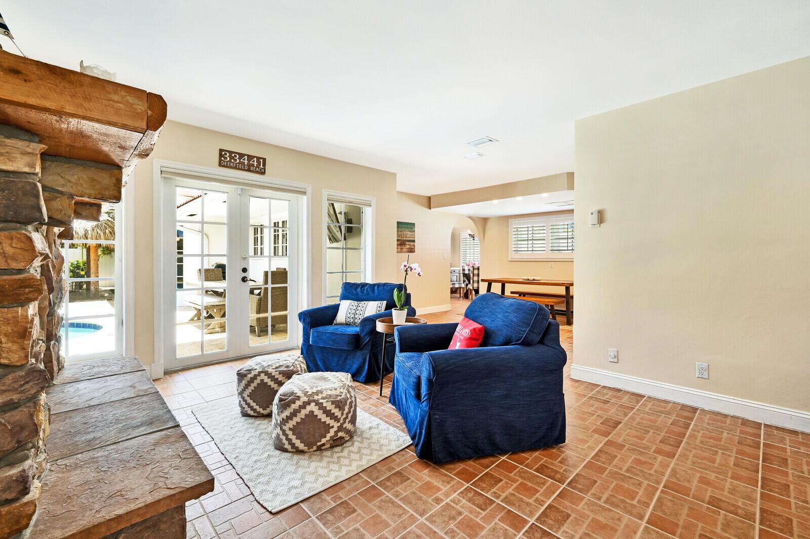 COVE 5TH SEC - Residential Lease