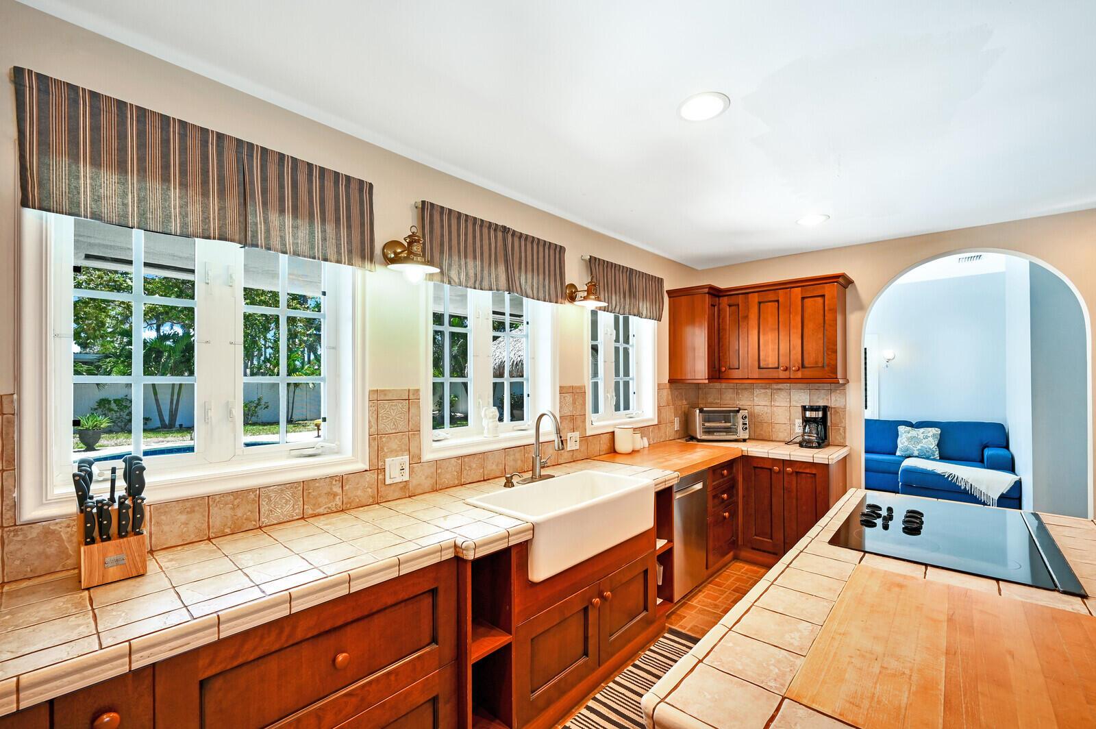 COVE 5TH SEC - Residential Lease