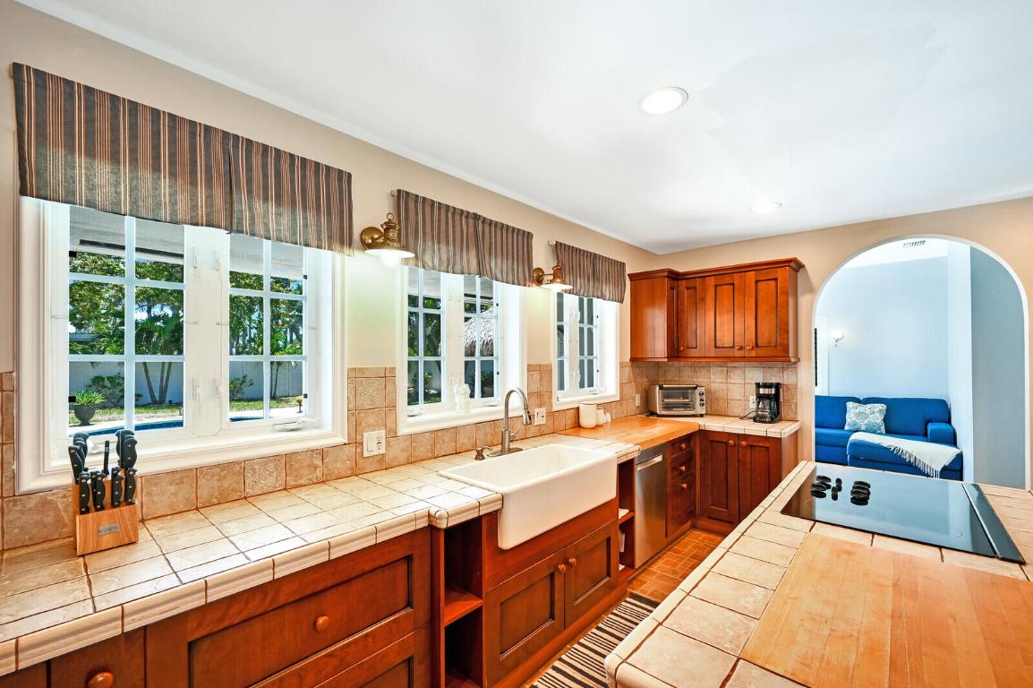 COVE 5TH SEC - Residential Lease