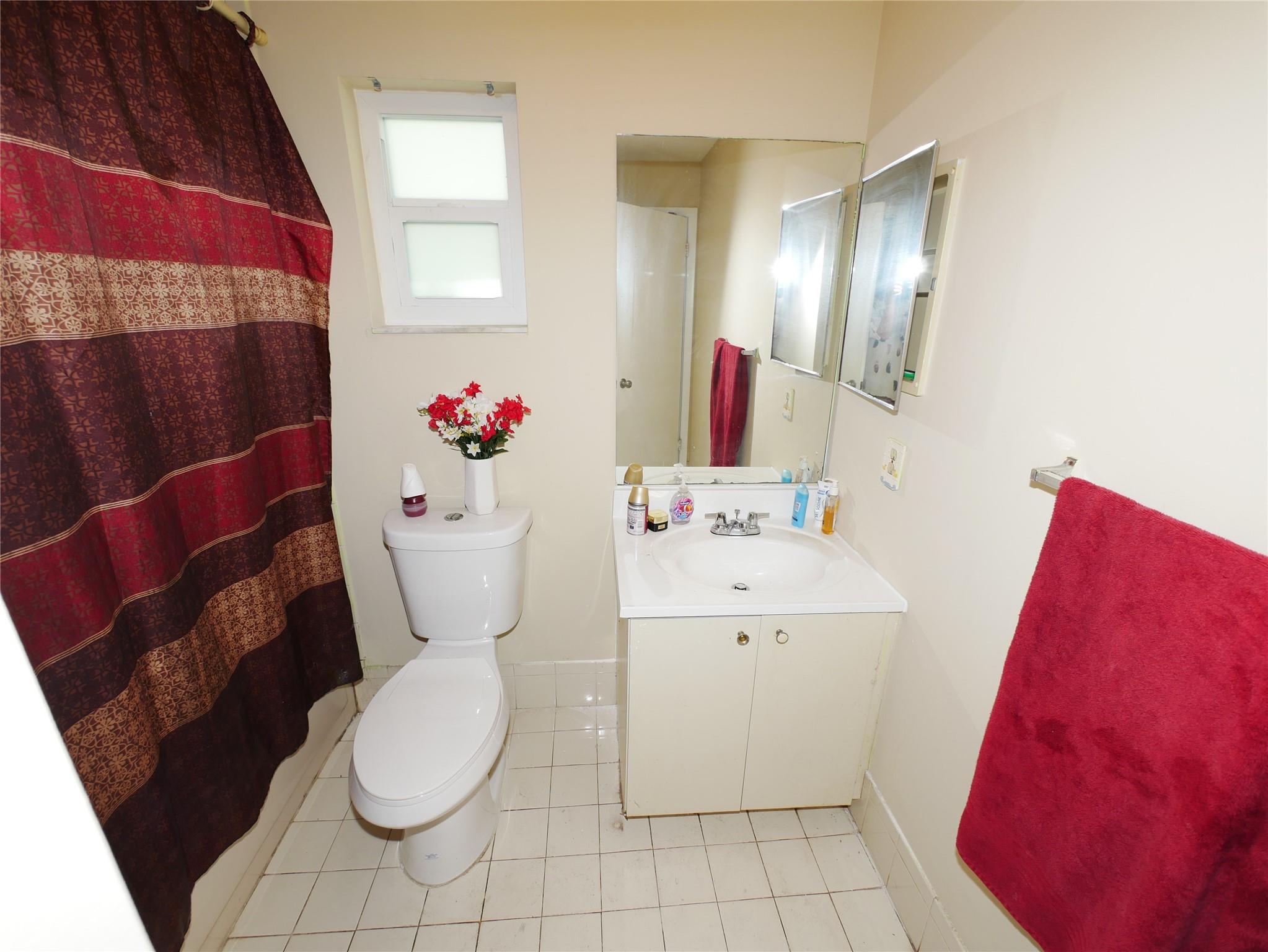 REPLAT OF - Residential