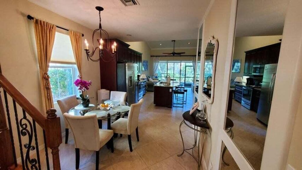 Photo of 4635 Mediterranean Circle, Palm Beach Gardens, FL 33418 (MLS # R10949935)