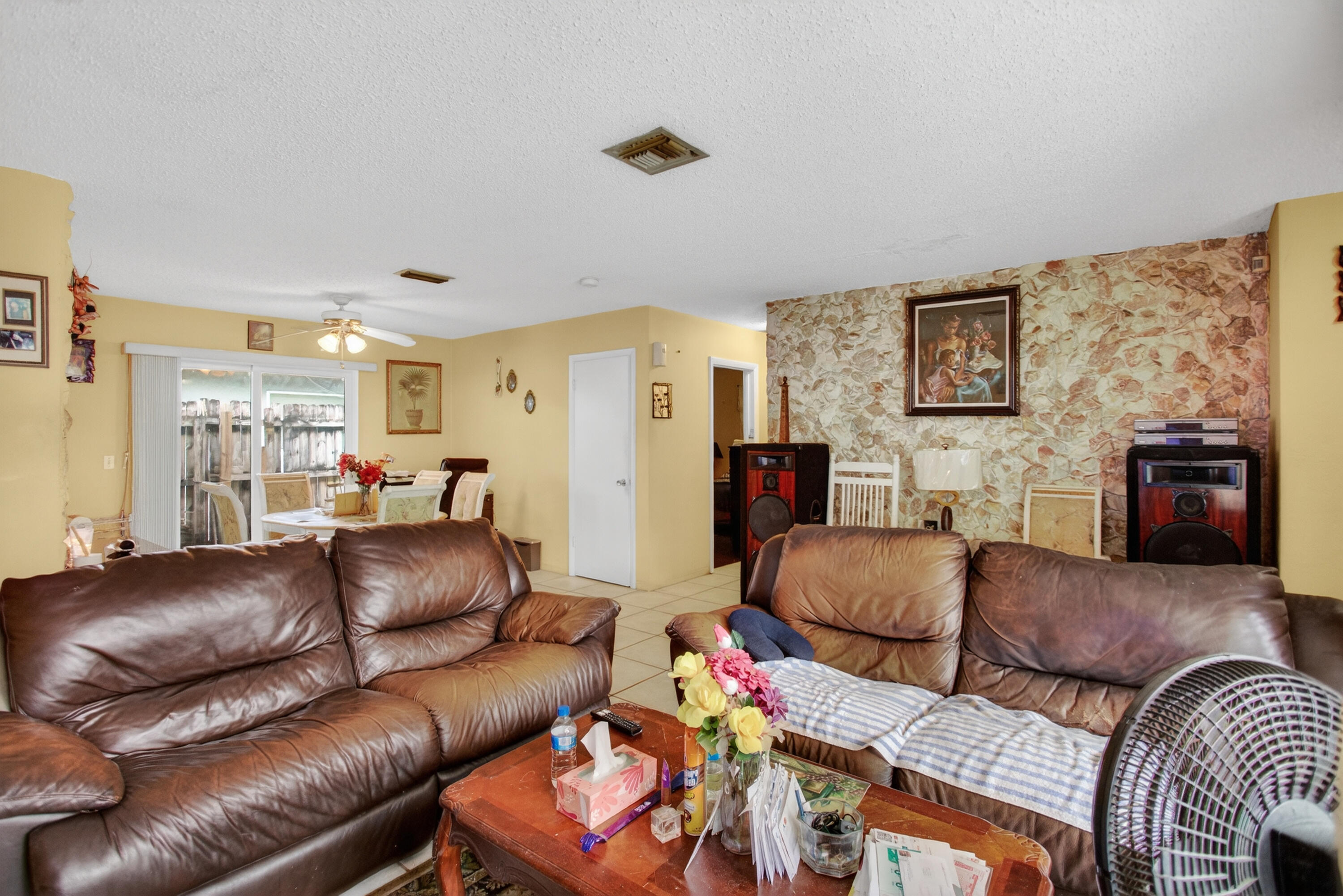 TOWN OF MODELO (DANIA) B-49 - Residential