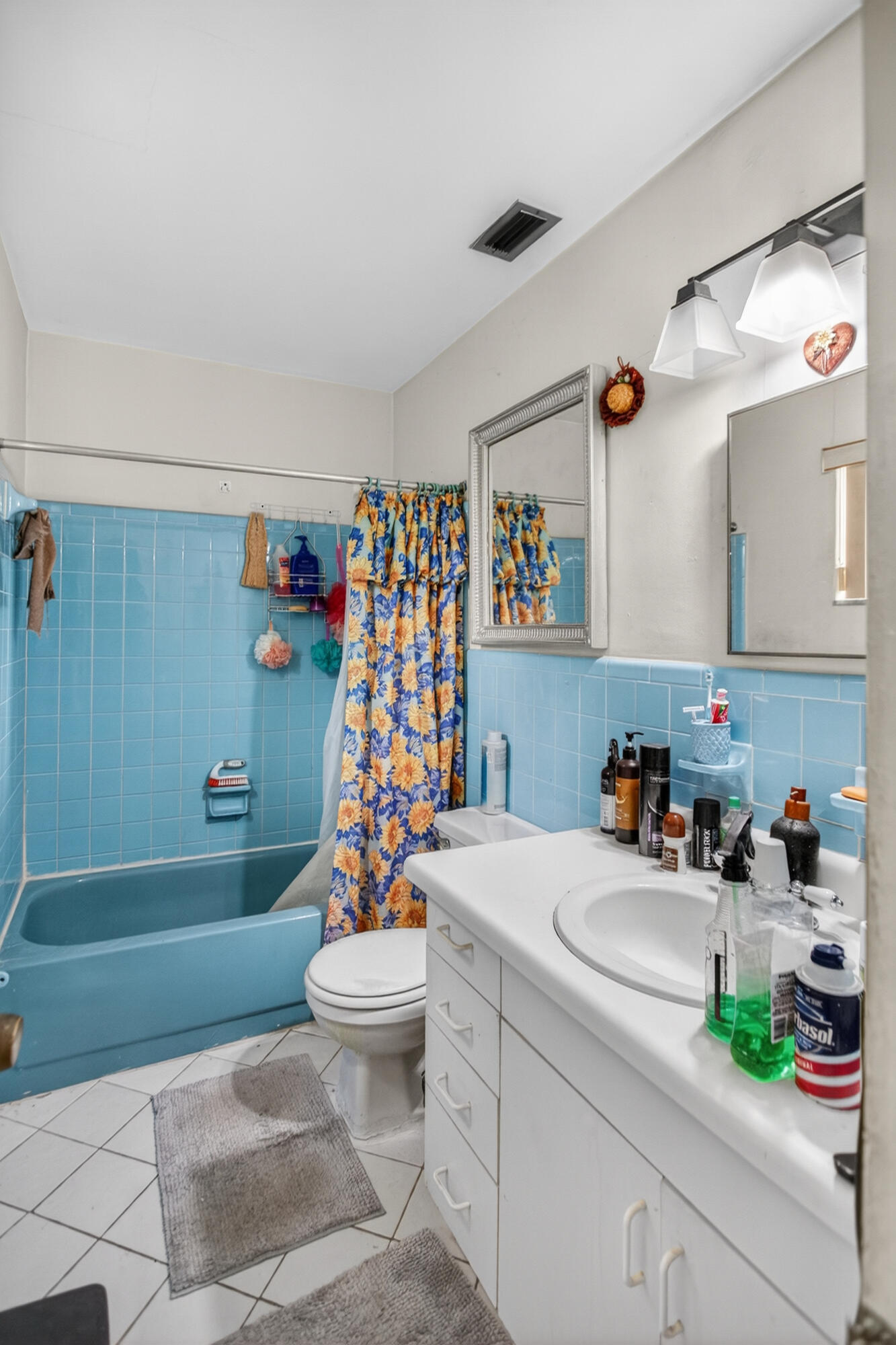 TOWN OF MODELO (DANIA) B-49 - Residential