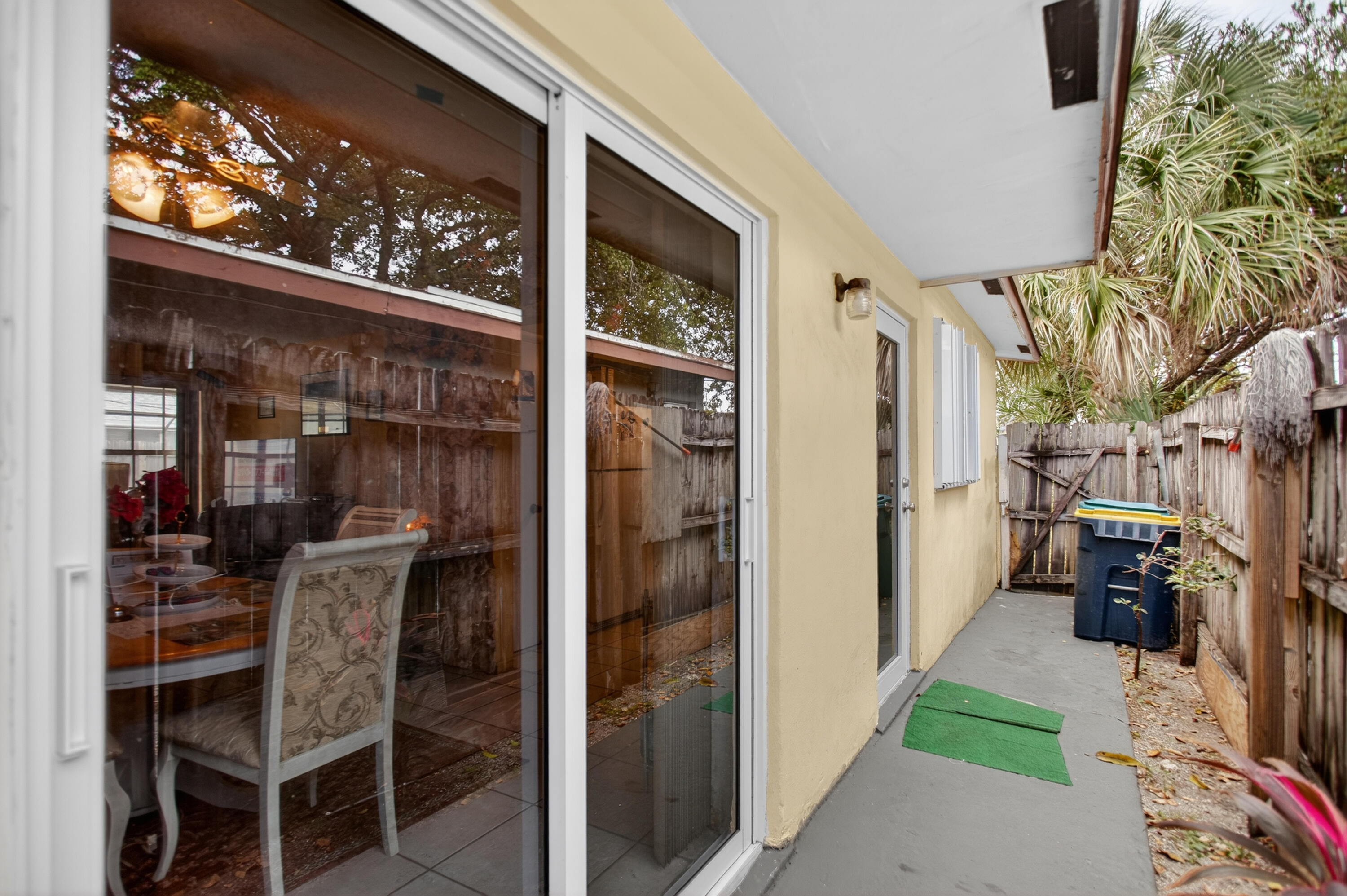 TOWN OF MODELO (DANIA) B-49 - Residential